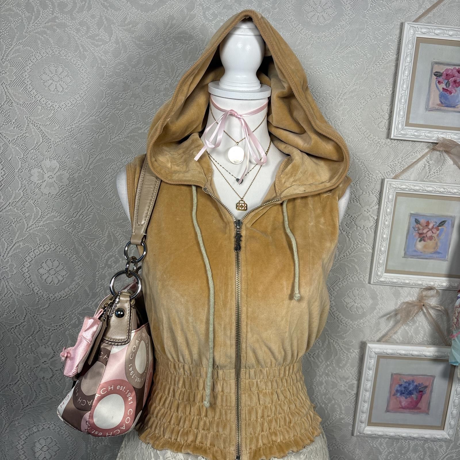XOXO y2k velour ruched zip up vest with hoodie Size L / US 10 / IT 46 - 2 Thumbnail