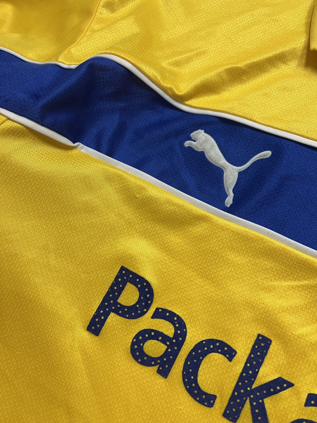 Puma × Vintage Leeds United Vintage 1999 2000 Puma Soccer Third Jersey Size US L / EU 52-54 / 3 - 18 Thumbnail