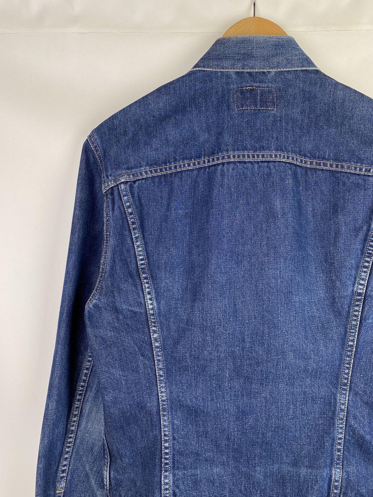 Levi's × Vintage Levis vintage ladies denim trucker jacket size L Size L / US 10 / IT 46 - 14 Thumbnail