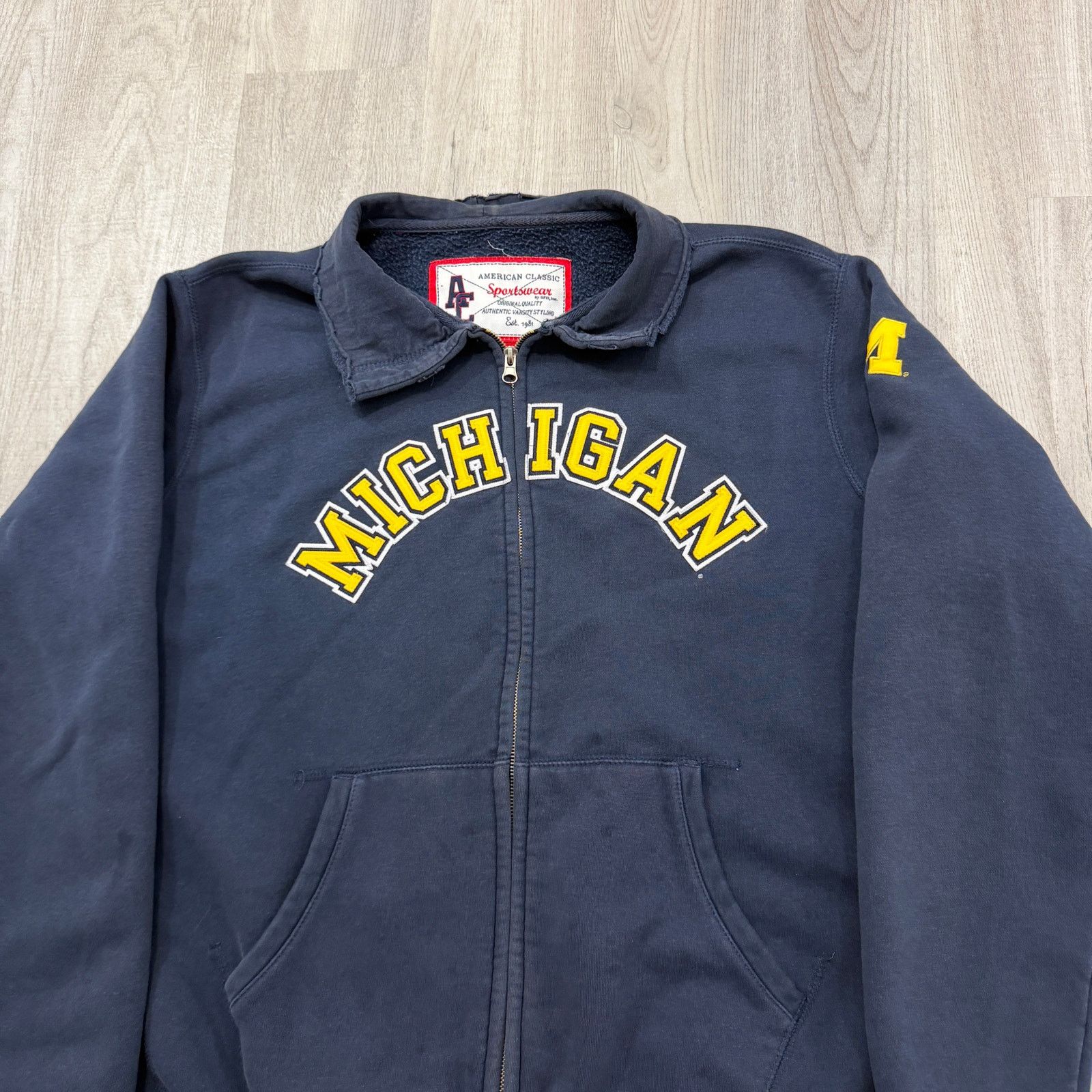 Vintage Michigan Wolverines Full Zip Sweatshirt Mens Extra Large Size US XL / EU 56 / 4 - 2 Thumbnail