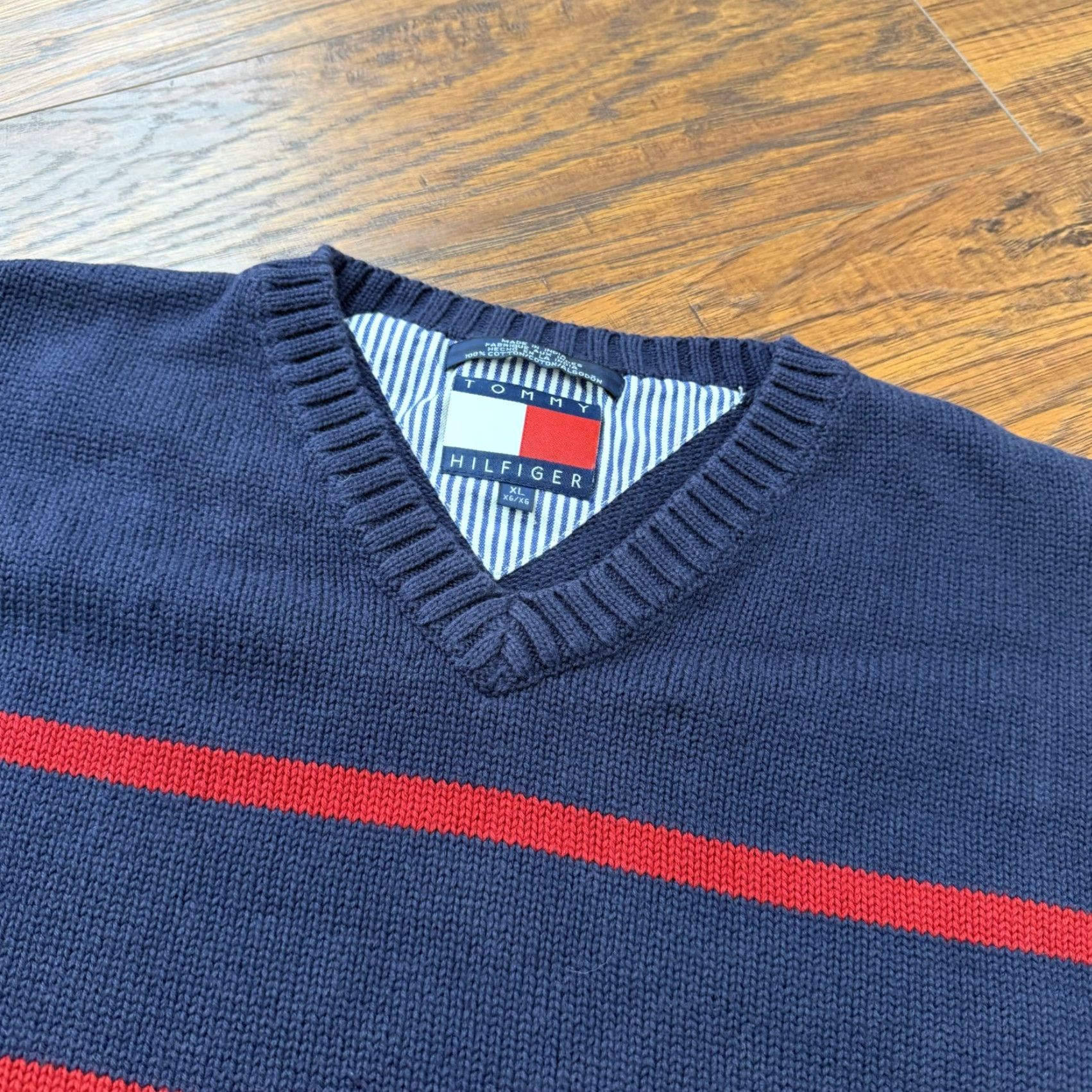 Tommy Hilfiger VINTAGE Tommy Hilfiger Sweater Mens XL Blue Red Striped Knit Pullover V-Neck Logo Pullover Knit Size US XL / EU 56 / 4 - 2 Thumbnail