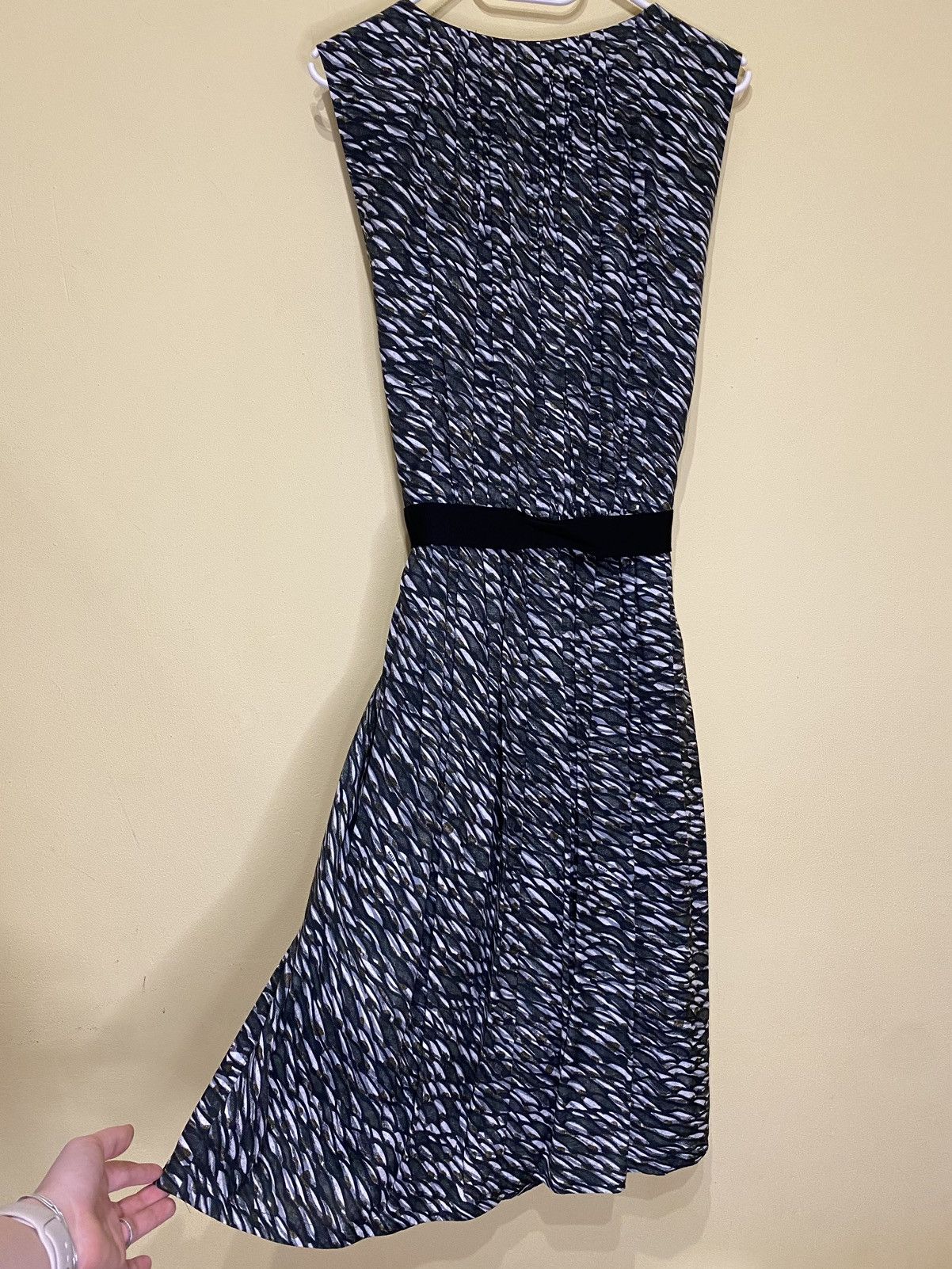 Bally Bally dress | 100% viscose | 100% silk | size: 42 Size M / US 6-8 / IT 42-44 - 5 Thumbnail