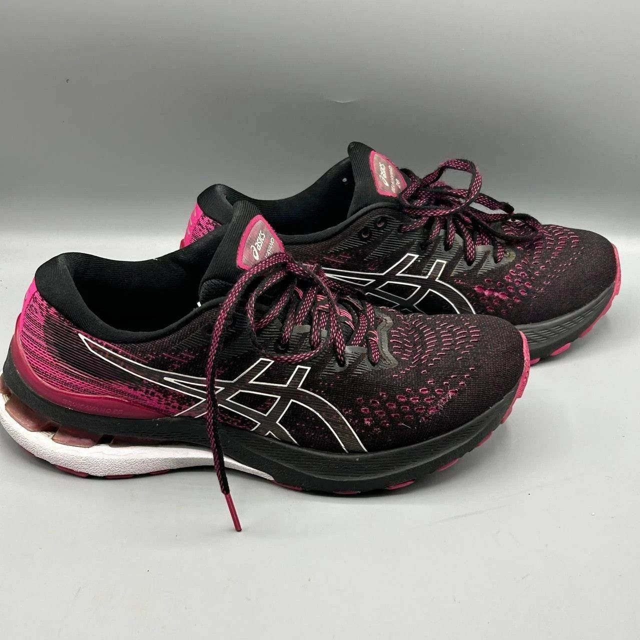 Asics Asics Gel-Kayano 28 Womens Running Shoes 1012B047 6.5 US Size US 6.5 / IT 36.5 - 1 Thumbnail