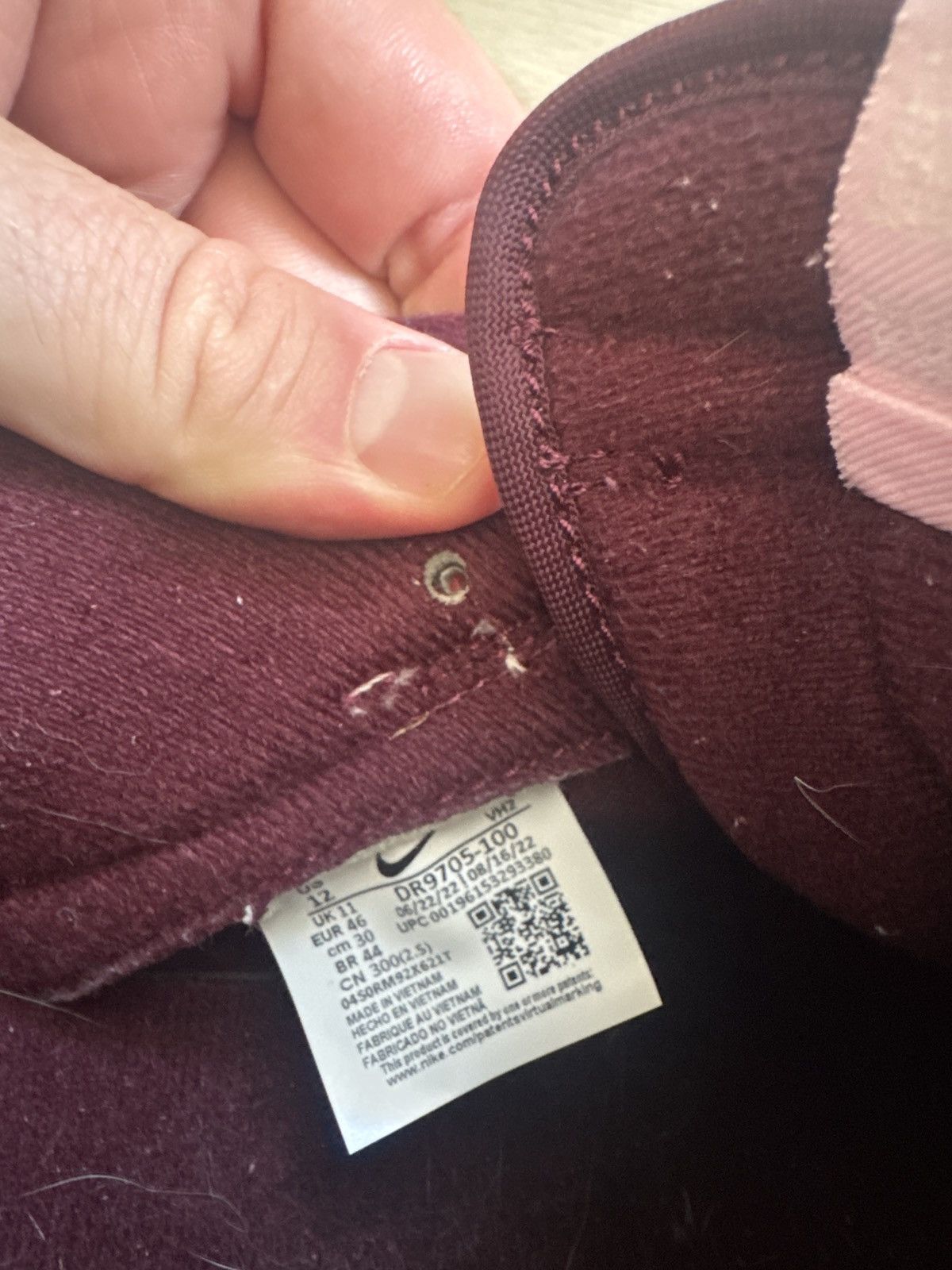 Nike SB Nike SB dunk low ‘Valentine’s Day 2023’ Size US 12 / EU 45 - 5 Thumbnail