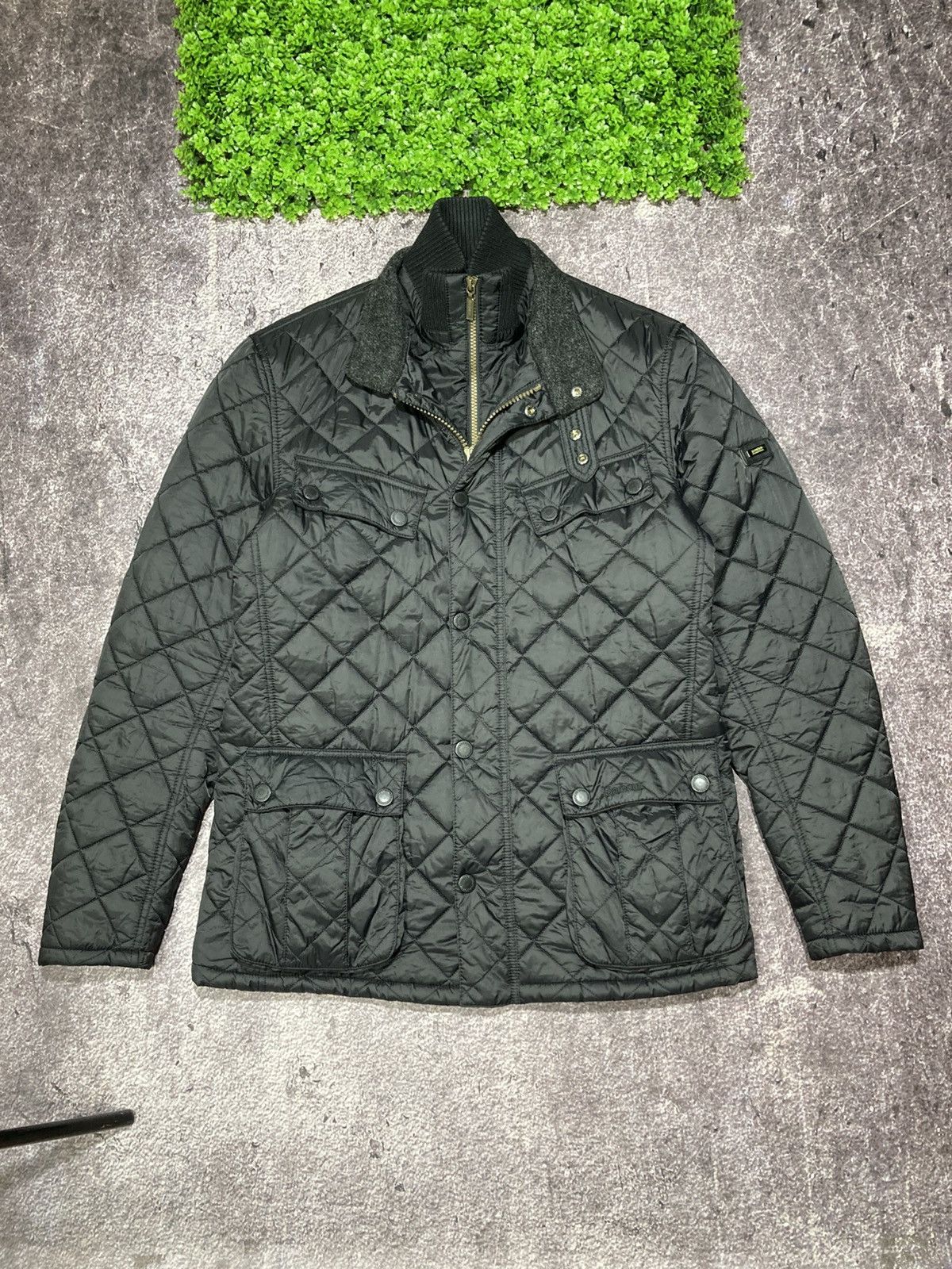 Barbour BARBOUR International Quilted Jacket Windsheild Motorcycle Size US L / EU 52-54 / 3 - 1 Thumbnail
