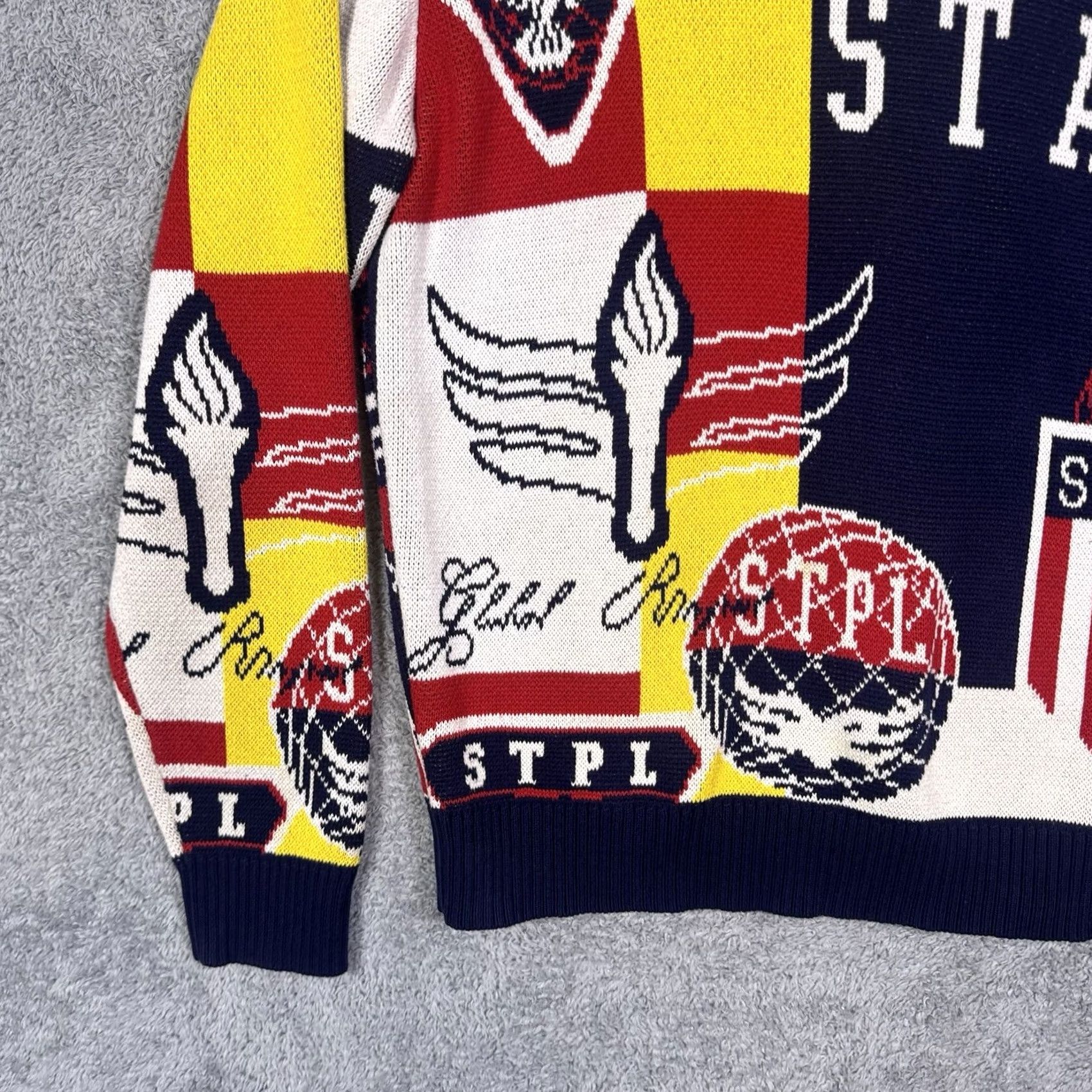 Gloverall VINTAGE Staple Pigeon Sweater Mens M Knit New York Geometric AOP All Over Sweatshirt Size US M / EU 48-50 / 2 - 2 Thumbnail