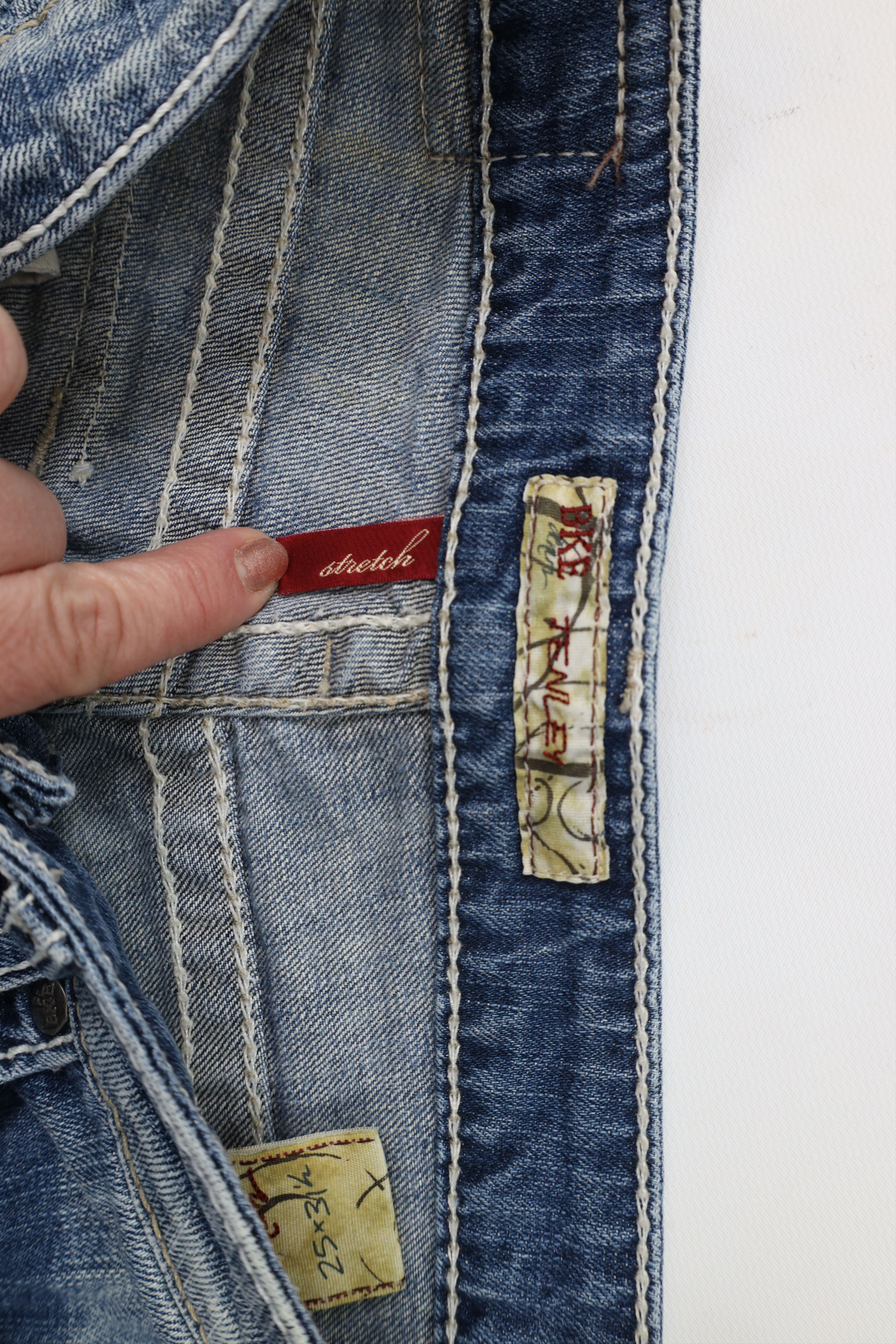 Vintage Vintage Y2K Buckle BKE Stretch Tenley Flared Denim Jeans Size 25" / US 0 / IT 36 - 7 Thumbnail