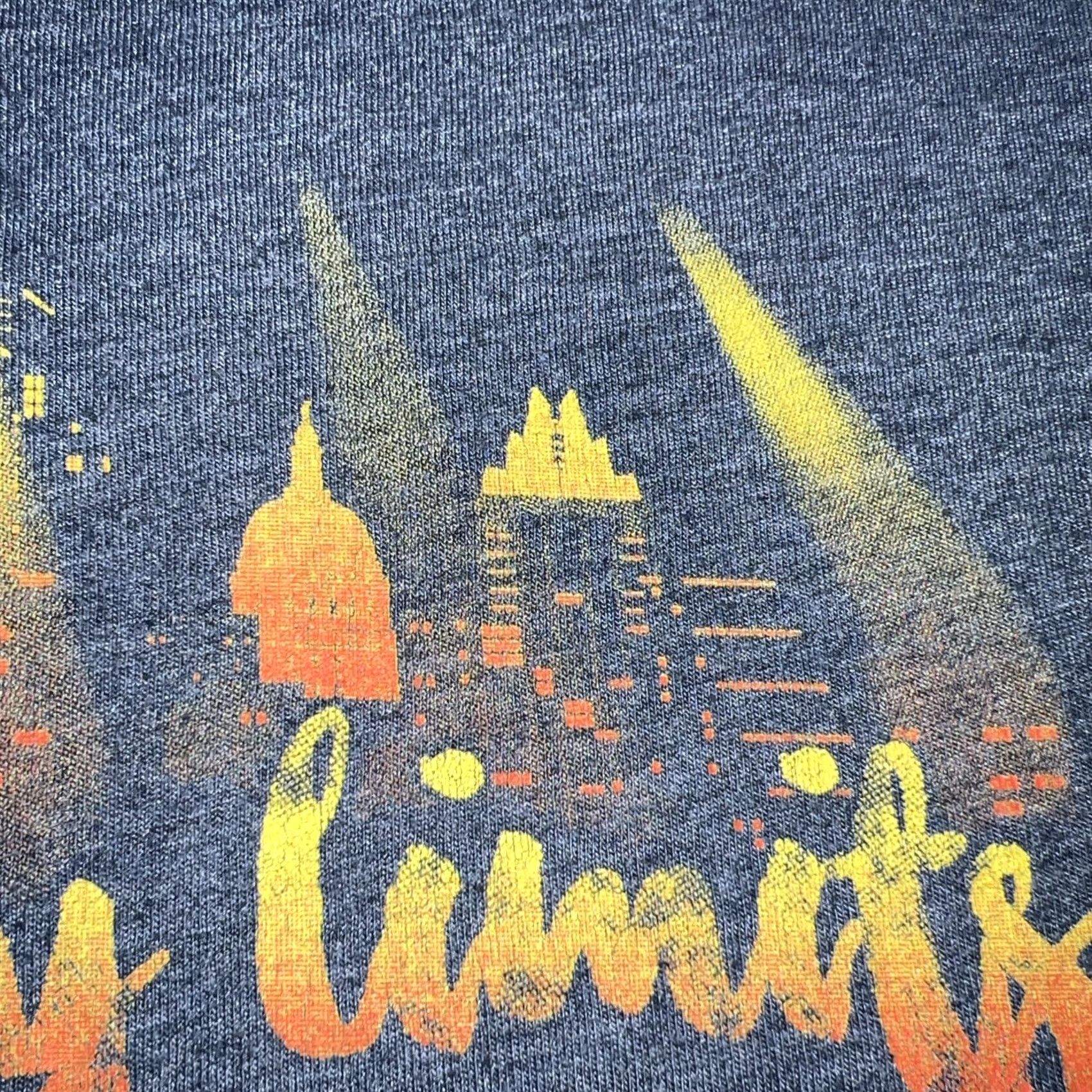 Next Level VINTAGE Austin City Limits Shirt Women’s Small Gray Graphical Rock Look Next Level Shirt Womens Small Gray ACL Texas State Outline Decade Unknown Size S / US 4 / IT 40 - 3 Thumbnail