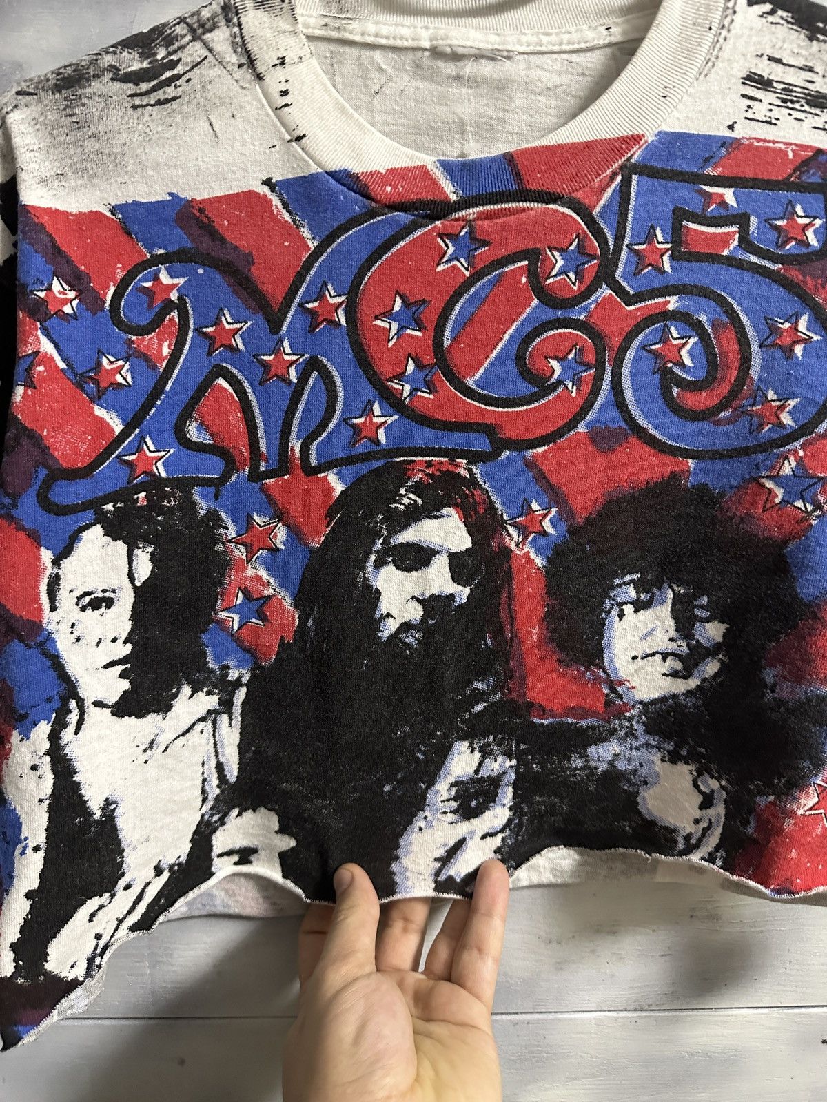 Band Tees Very Rare Vintage T-shirt M65 Rock 90’s Crop Top Custom Size ONE SIZE - 3 Thumbnail