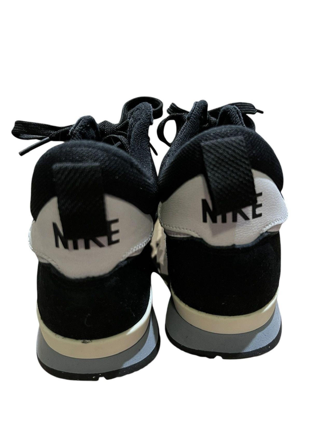 Nike Nike mid top internationalist Size US 6 / IT 36 - 7 Thumbnail