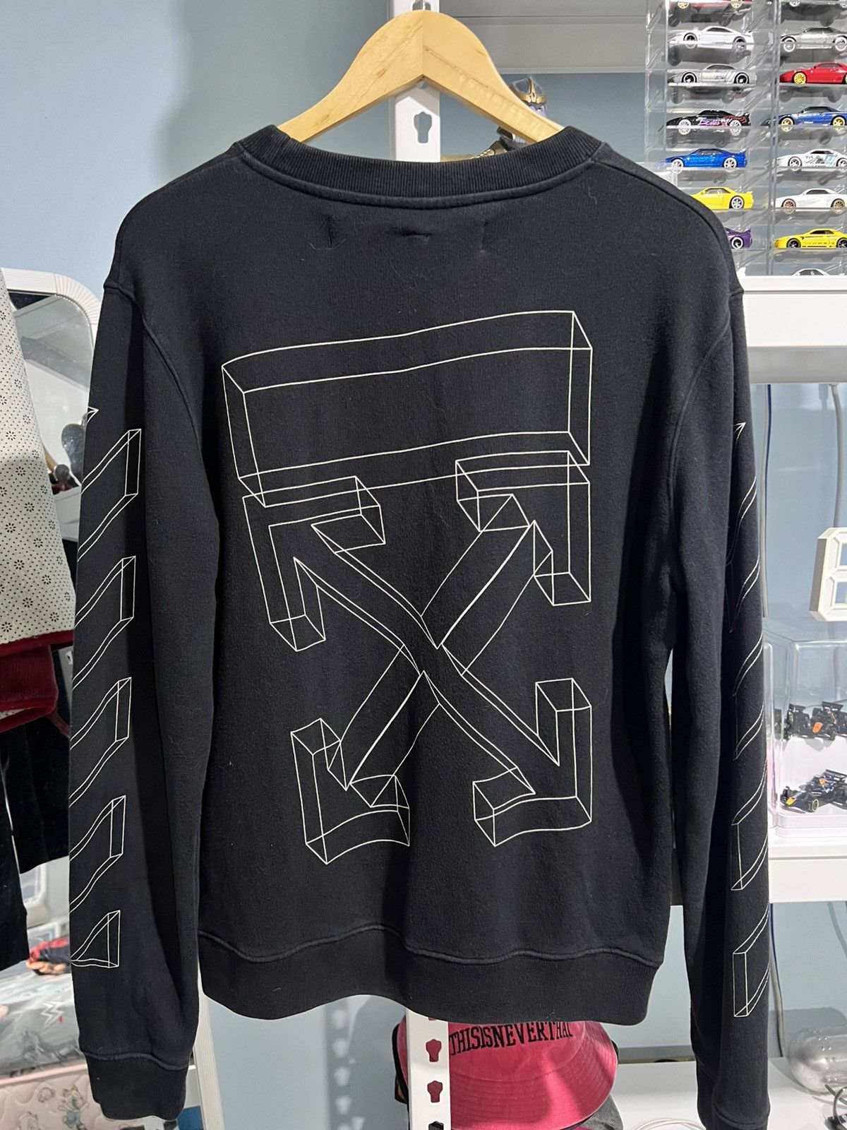 Off-White OFF-WHITE ARROW GRAPHIC WASHED BLACK SWEATSHIRT 2018 Size US M / EU 48-50 / 2 - 5 Thumbnail