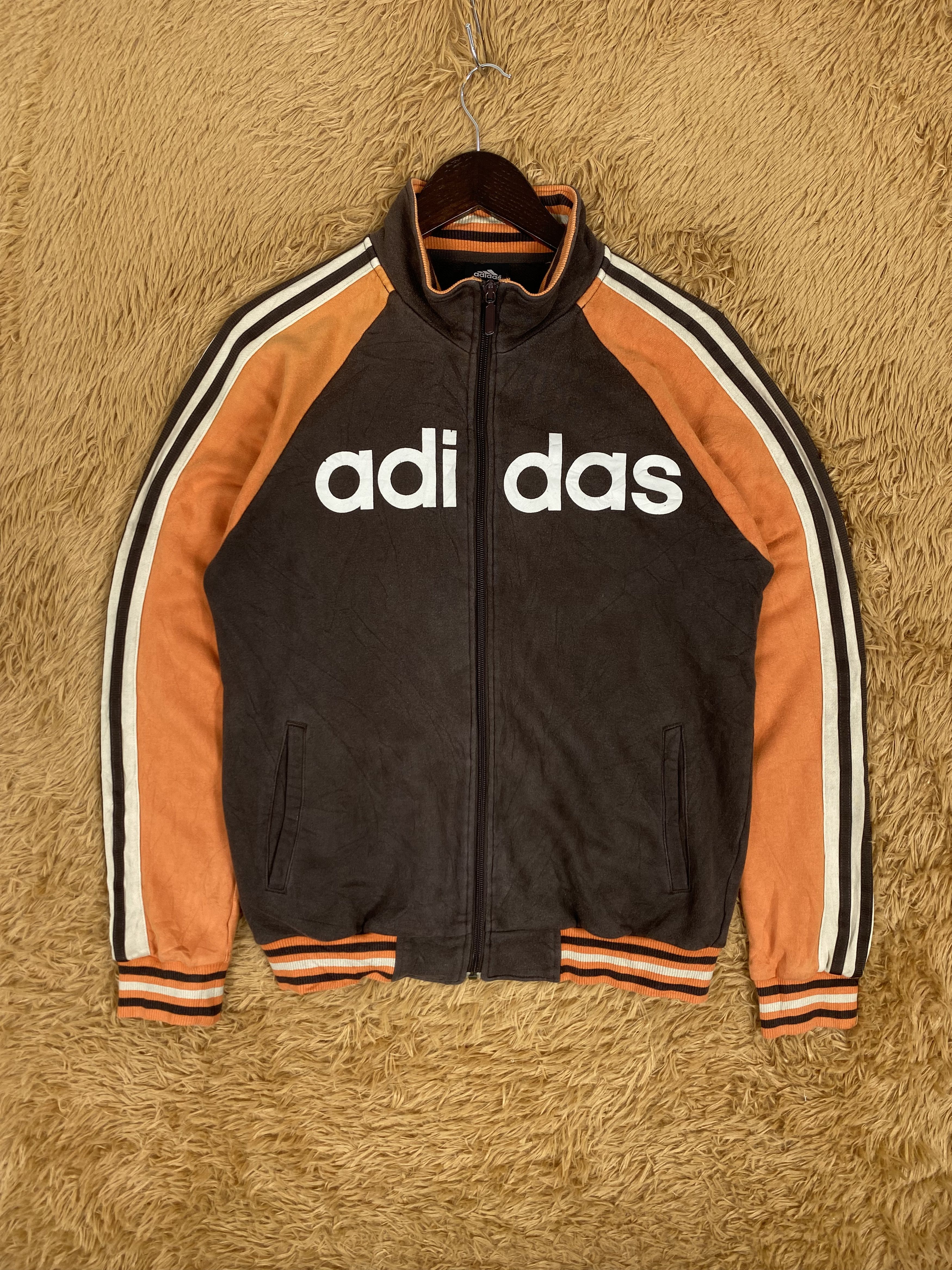 Adidas Vintage Adidas Three Stripe Big logo Sweater PS0109 Size US L / EU 52-54 / 3 - 1 Thumbnail