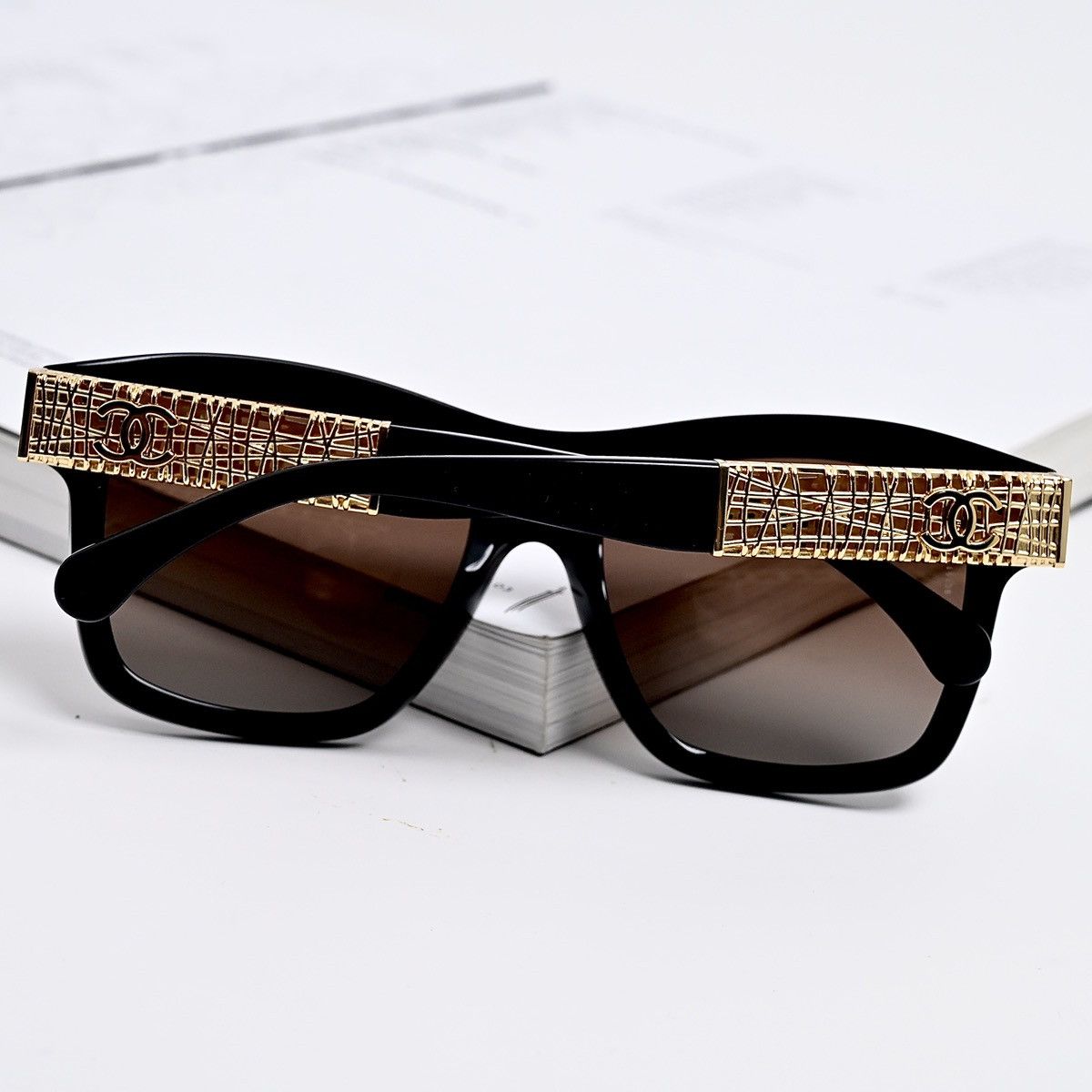 Chanel CHANEL 0CH5533 SUNGLASSES Size ONE SIZE - 10 Thumbnail