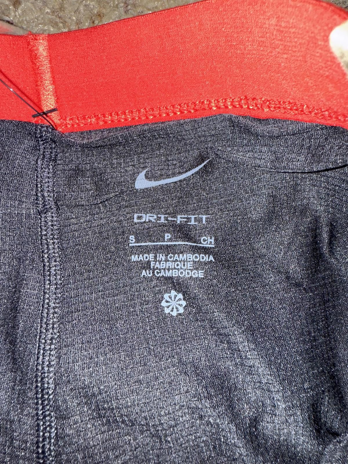 Nike Nike Men's Dri-FIT Stride 5'' 2-in-1 Running Shorts Size US 30 / EU 46 - 7 Thumbnail