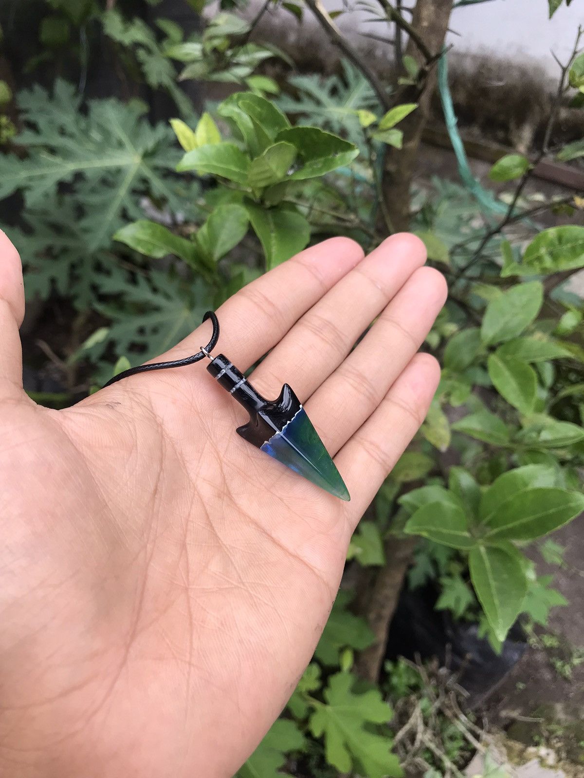 Handmade Necklace resin arrow head aurora glow in the dark Size ONE SIZE - 2 Thumbnail