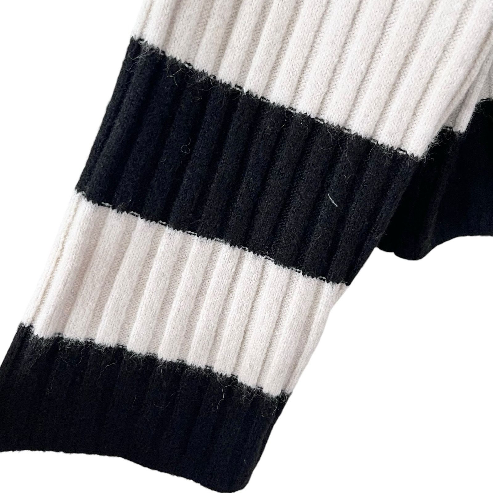 H&M H&M Black White Ribbed Chunky Knit Striped Pullover Sweater Size XL / US 12-14 / IT 48-50 - 4 Thumbnail