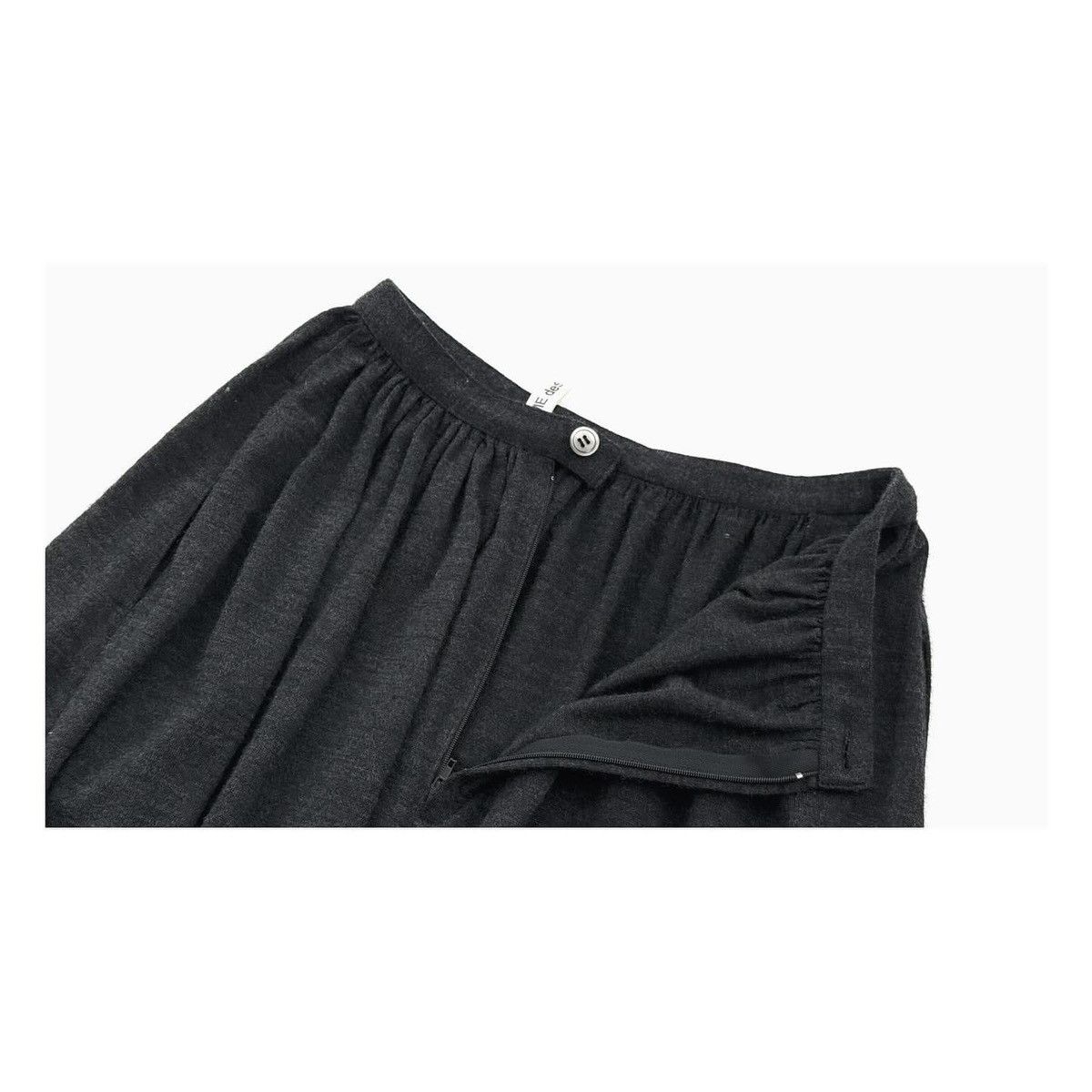 Comme des Garcons Comme Des Garcons Wool Skirt Size 25" / US 0 / IT 36 - 6 Thumbnail