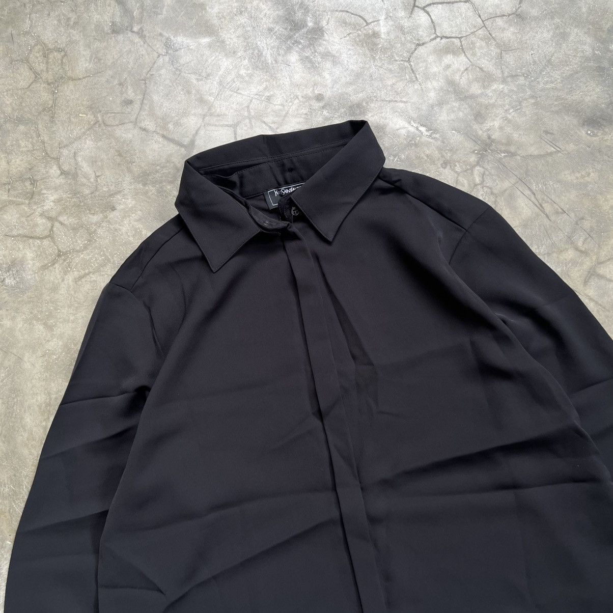 Yves Saint Laurent Rare Yves Saint Laurent Blouse Long Sleeve Button up Shirt Size M / US 6-8 / IT 42-44 - 4 Thumbnail