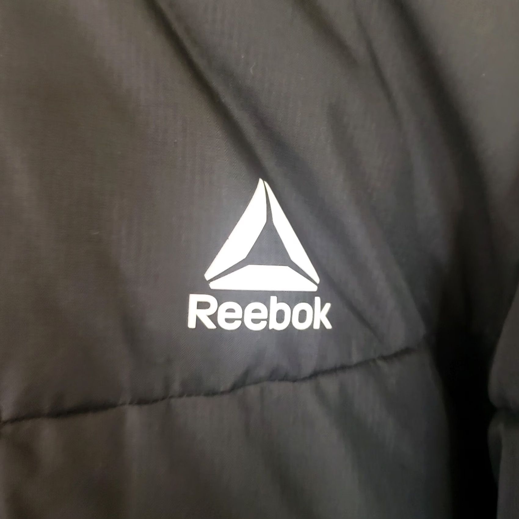 Reebok VINTAGE Reebok Puffer Jacket Logo Hooded Full Zip Sz L Black Men Adult Large Coat Size US L / EU 52-54 / 3 - 5 Thumbnail