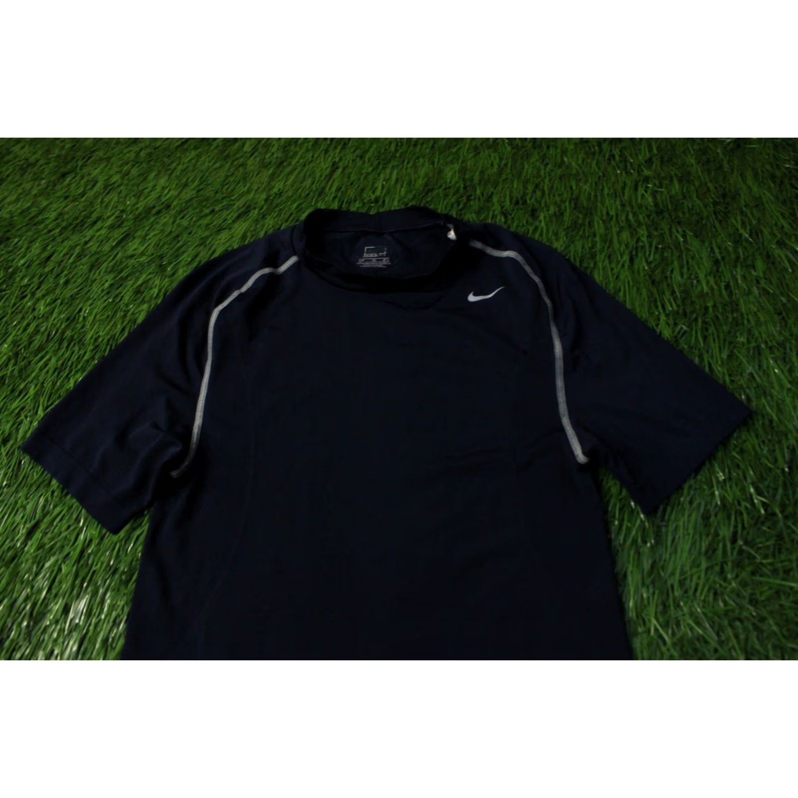 Nike NIKE TEAM PRO 2006 TRAINING MEN SPORT SHIRT JERSEY T-SHIRT TEE XL Navy Blue Nike Pro Crossfit Short Sleeve Crew Neck Size US XL / EU 56 / 4 - 3 Thumbnail