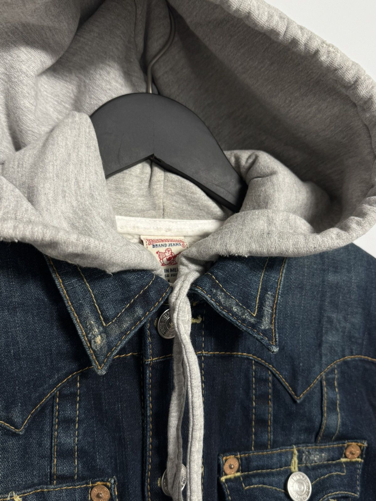 True Religion True Religion Distressed Denim Hooded Jacket size Women’s L Size L / US 10 / IT 46 - 8 Thumbnail