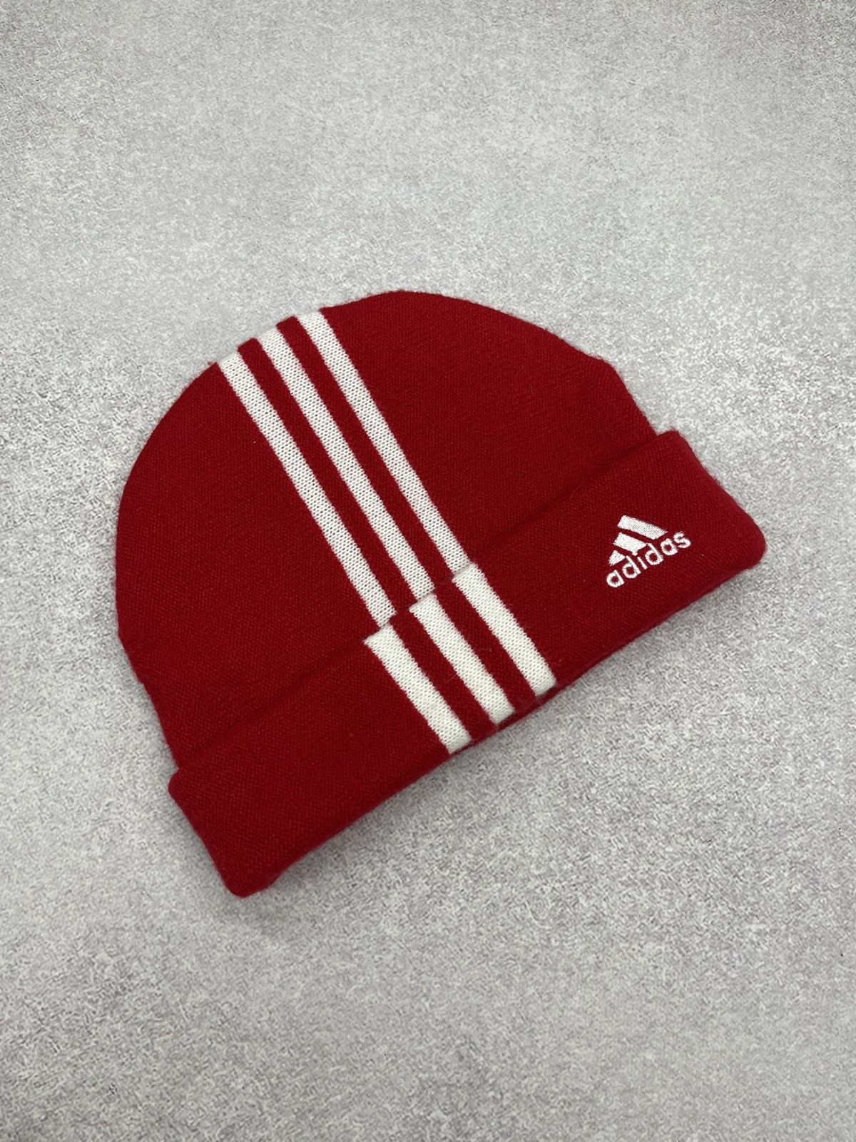 Adidas Vintage Adidas Liverpool FC Beanie Hat Red Size ONE SIZE - 8 Thumbnail