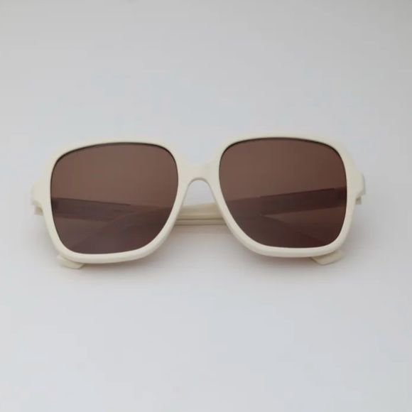 image of New Gucci Gg1189Sa - 005 Ivory Gold Square Sunglasses in White, Women's