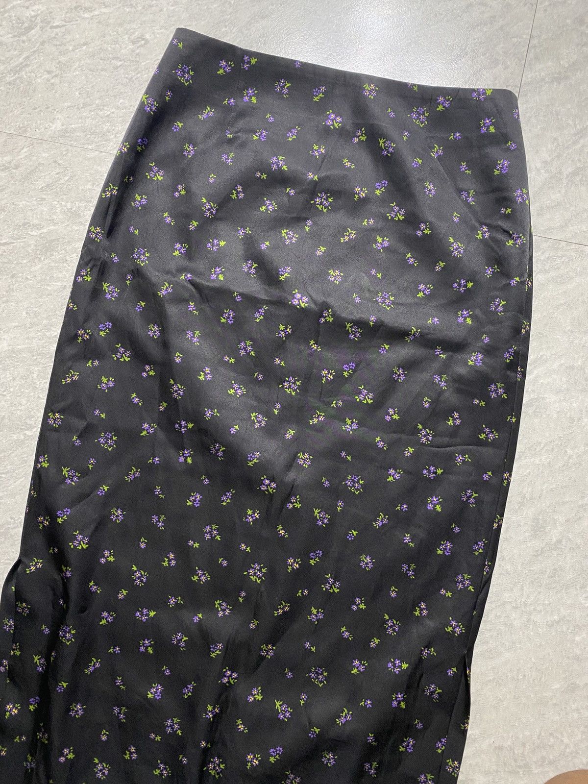 Shushu/Tong SHUSHU/TONG FALL WINTER 22 GOTHIC PENCIL SKIRT Size 28" / US 6 / IT 42 - 5 Thumbnail