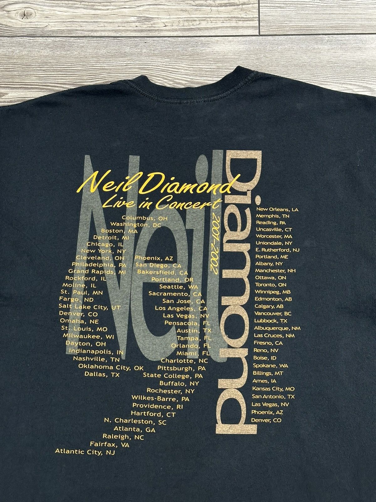Vintage Y2K Neil Diamond Tour Band T Shirt Size US XL / EU 56 / 4 - 4 Thumbnail