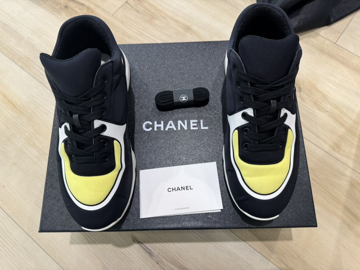 Chanel Chanel Sneakers Black/Yellow Size US 7.5 / EU 40-41 - 2 Thumbnail