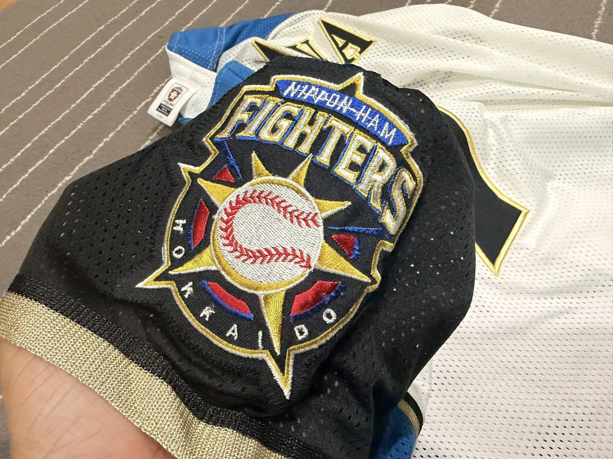 Mizuno MIZUNO Hokkaido Nippon ham FIGHTERS NISHIKAWA 7 M 3341 Size US M / EU 48-50 / 2 - 9 Thumbnail