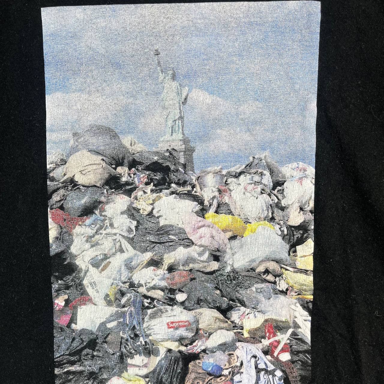 Supreme Supreme Liberty Trash Photo T Shirt Mens Size L Size US L / EU 52-54 / 3 - 3 Thumbnail