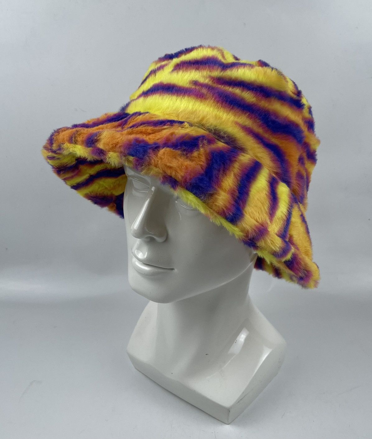 Other custom made multicolour hat tc16 Size ONE SIZE - 1 Thumbnail