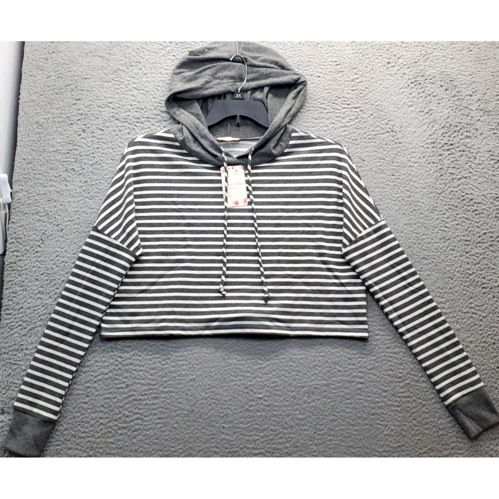 Vintage Altar'd State Women XS Multi Stripe Hooded Crop Hoodie Pullover Long Sleeve Size XS / US 0-2 / IT 36-38 - 2 Thumbnail