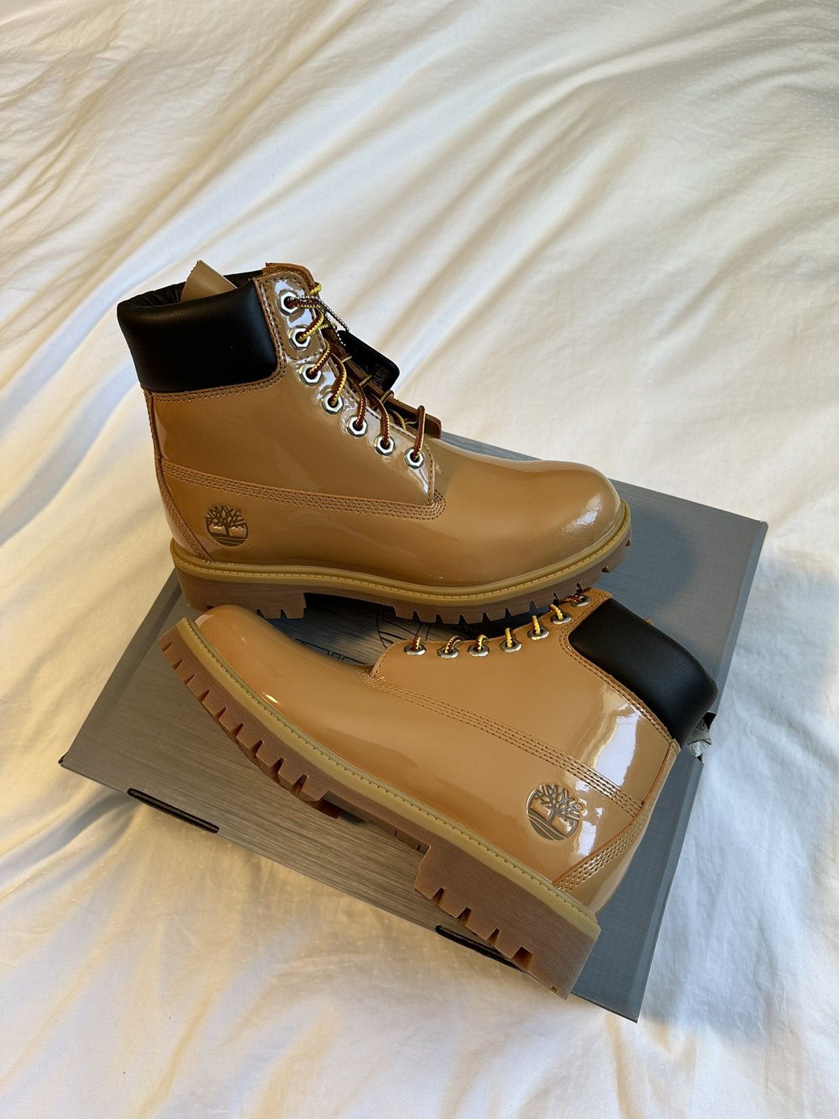 Veneda Carter x Timberland 6“ Patent Leather Boots