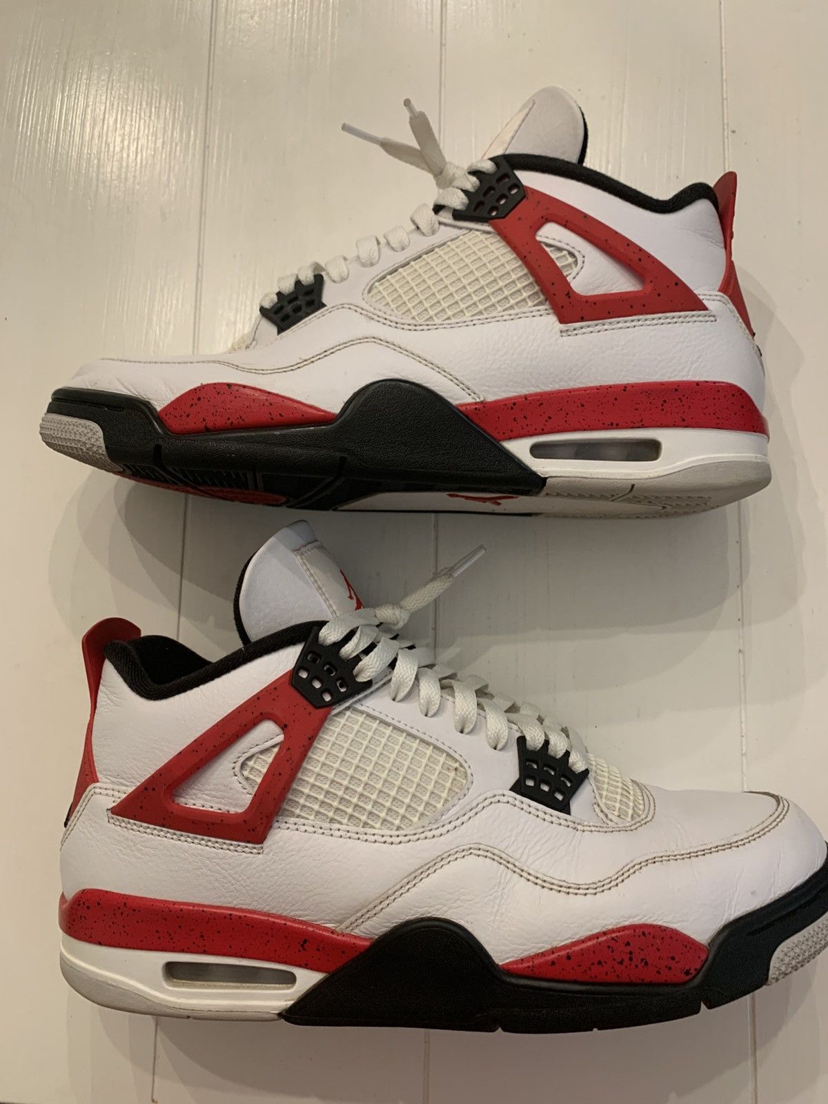 Jordan Brand Jordan 4 red cement Size US 10.5 / EU 43-44 - 1 Thumbnail