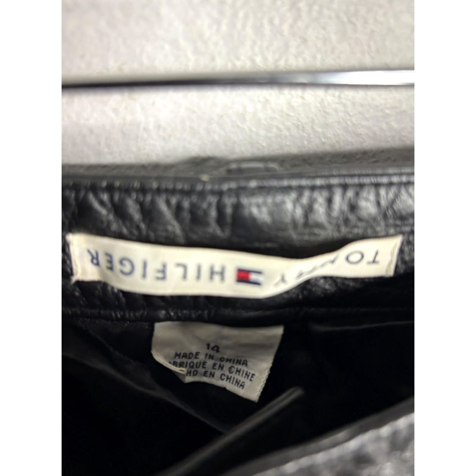 Tommy Hilfiger Tommy Hilfiger Pants Womens 14 Black Leather Straight Leg Dress Pockets Zip Size 36" / US 14 / IT 50 - 4 Thumbnail