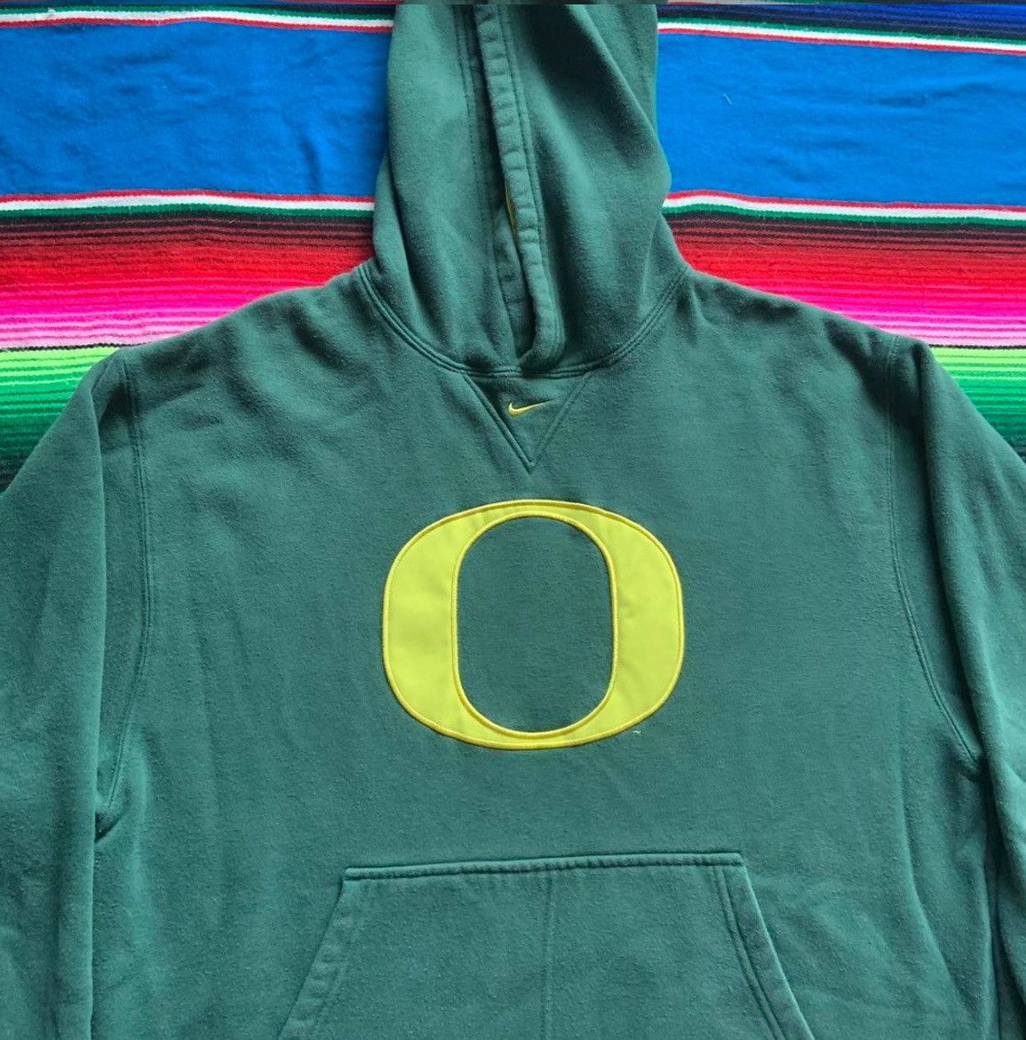 Nike × Vintage Green University of Oregon Center Swoosh Hoodie Size US M / EU 48-50 / 2 - 4 Thumbnail