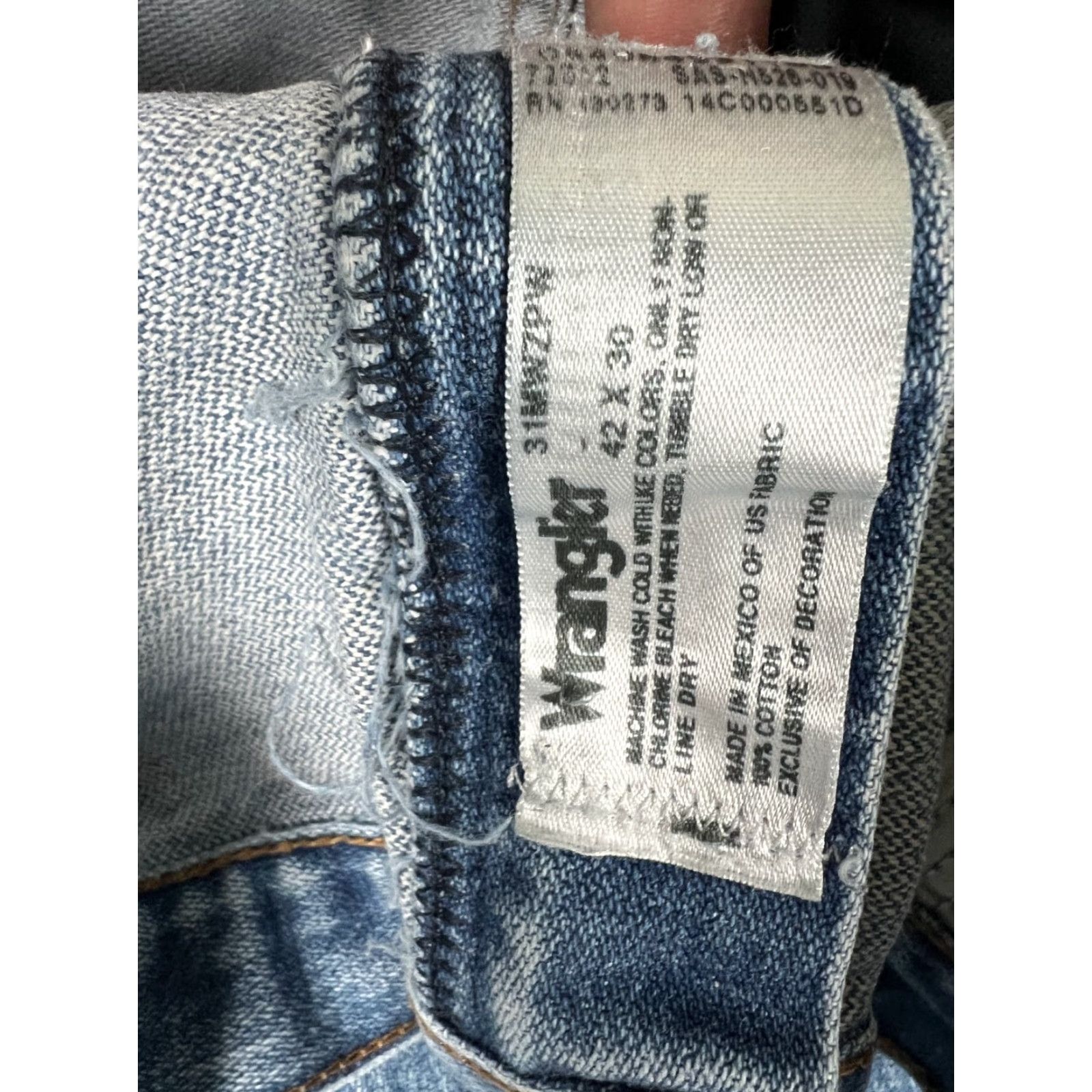 Wrangler VINTAGE Wrangler 31MWZ Relaxed Fit Cowboy Cut Jeans 42x30 Denim Blue Mens Regular 5-Pocket Size US 42 / EU 58 - 6 Thumbnail