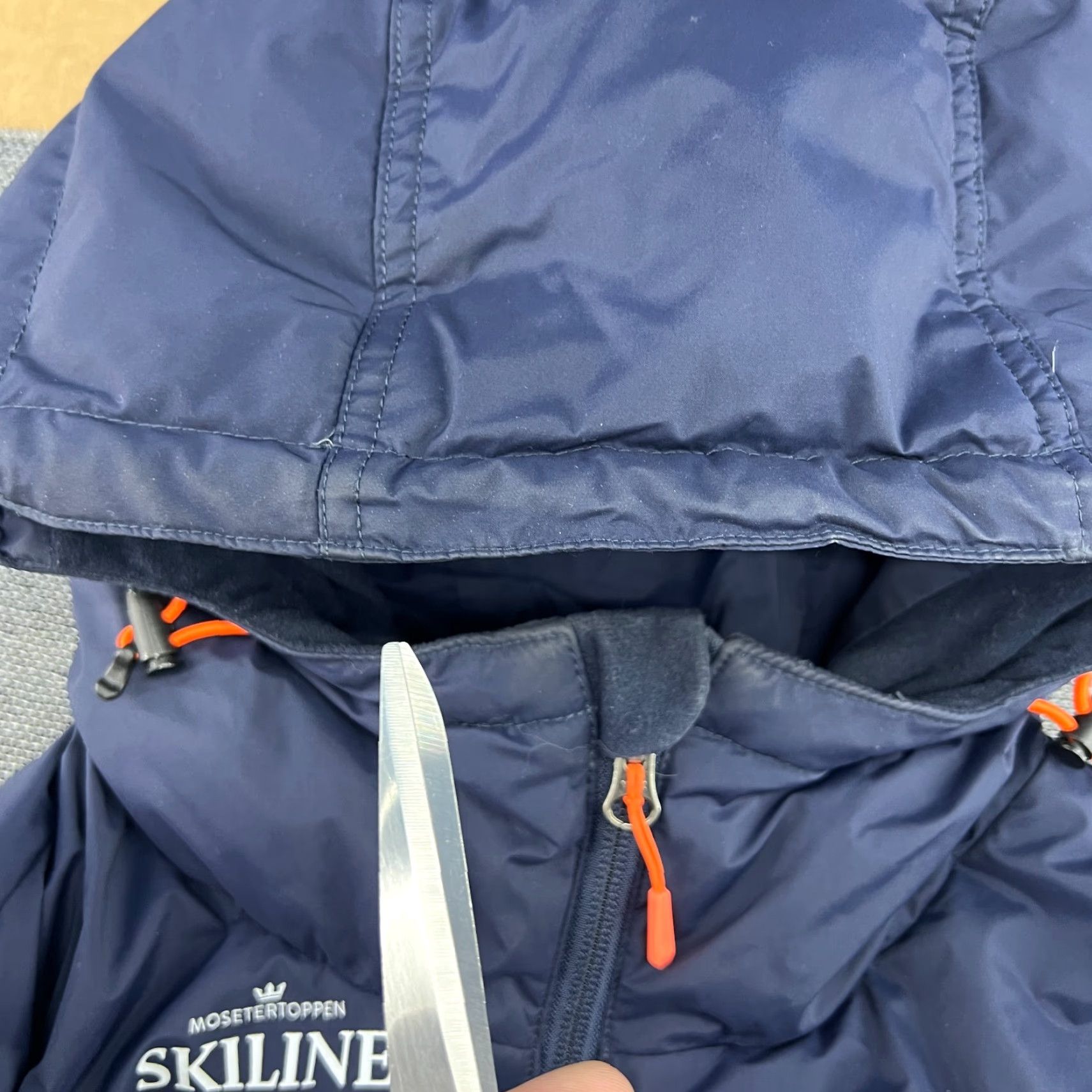 Vintage Bjorn Daehlie Goose Down Mens Jacket XL Hooded XC Blue Thermal Puffer Ski Winter Jacket Size US XL / EU 56 / 4 - 3 Thumbnail