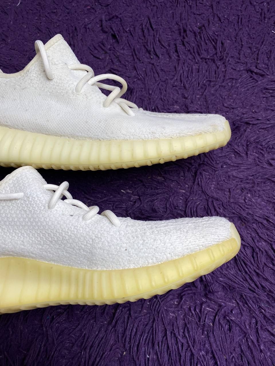 Adidas Adidas Yeezy Boost 350 V2 Cream Triple White Low Sneakers Size US 10.5 / EU 43-44 - 6 Thumbnail