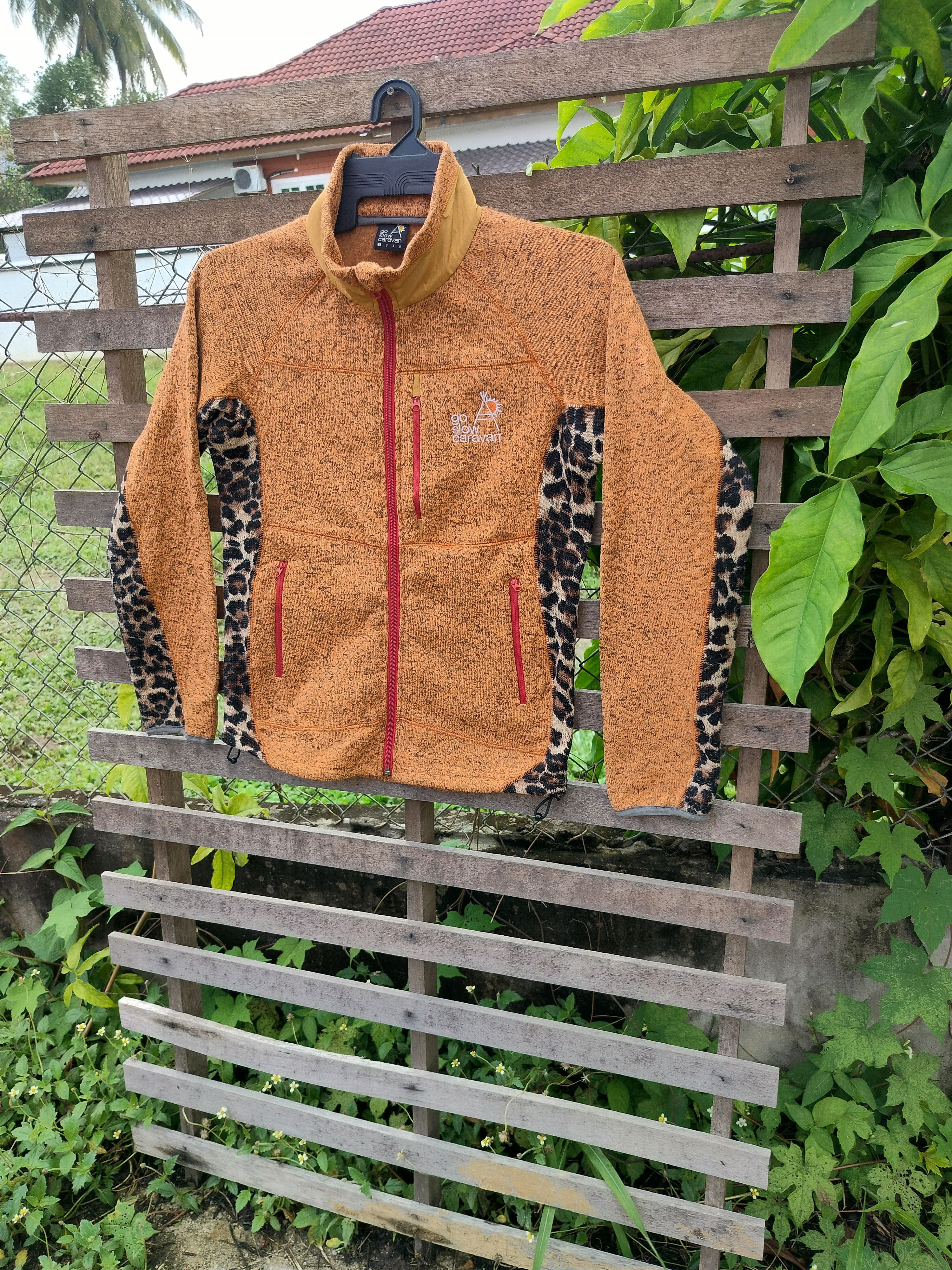 go slow caravan WILD!! GO SLOW CARAVAN LEOPARD 🐆 ZIPPER JACKET Size US S / EU 44-46 / 1 - 4 Thumbnail