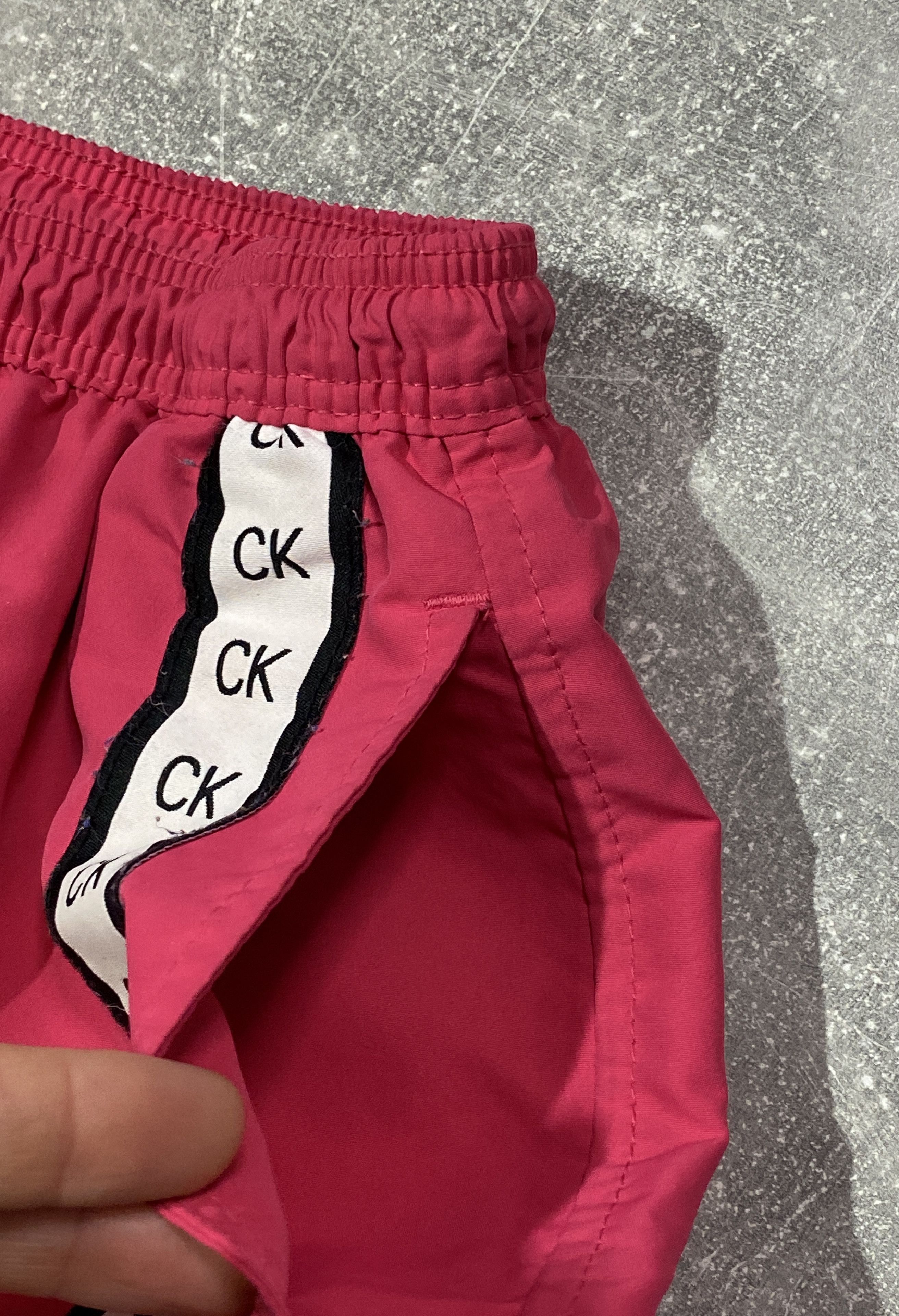 Calvin Klein Calvin Klein Swimming Pink Shorts Size US 32 / EU 48 - 6 Thumbnail