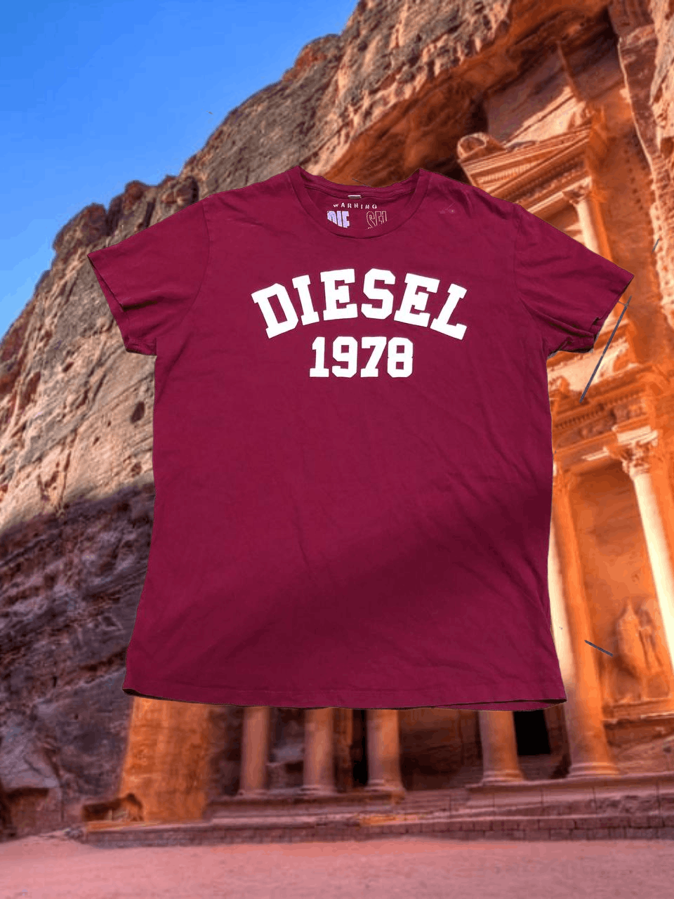 Diesel Vintage red big logo Diesel T-Shirt Y2K size 2XL Size US XXL / EU 58 / 5 - 1 Thumbnail