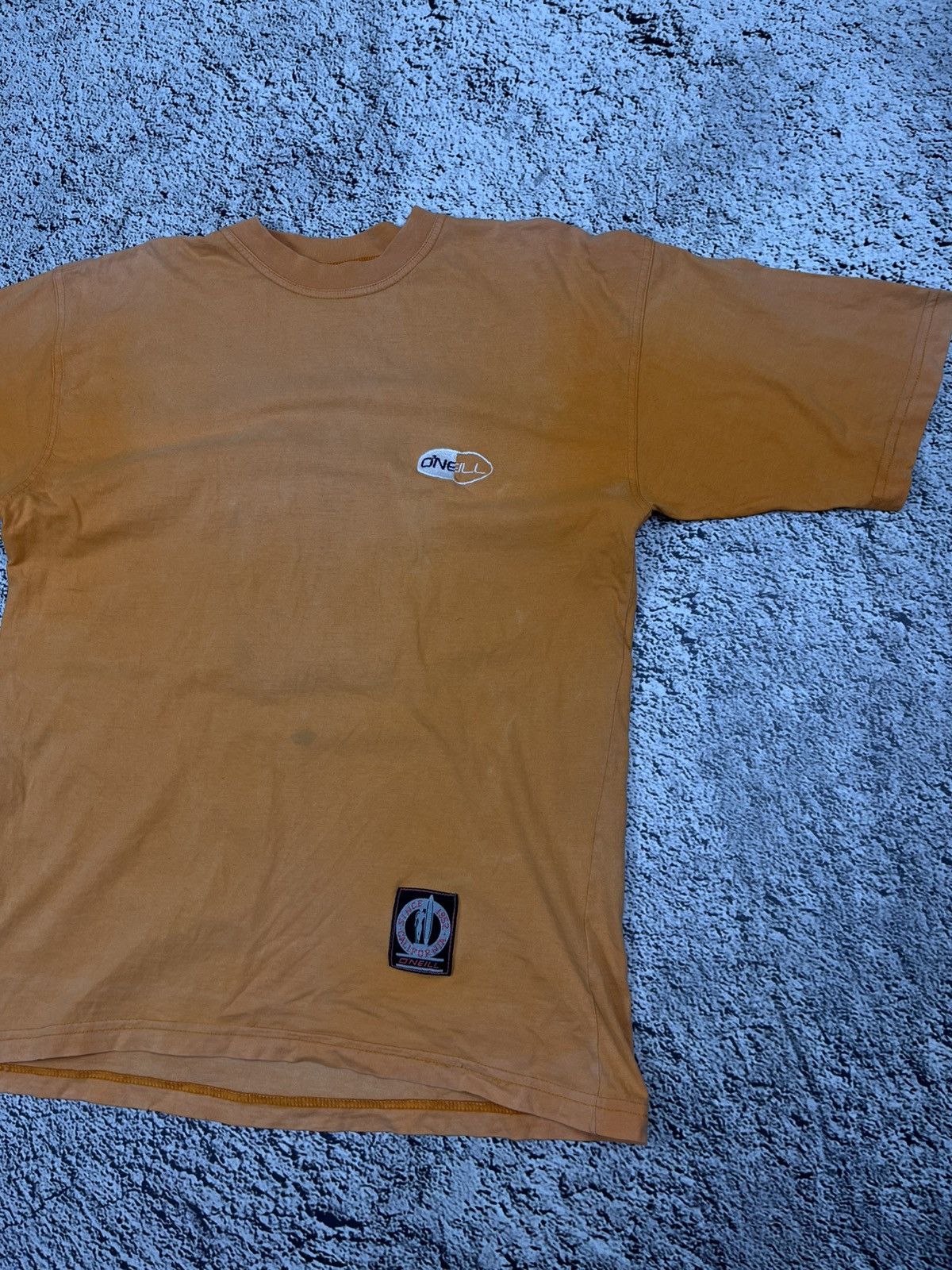 O'Neill Vintage 90s O’Neil Faded Trashed t shirt Bog Logo Surf L Size US L / EU 52-54 / 3 - 3 Thumbnail