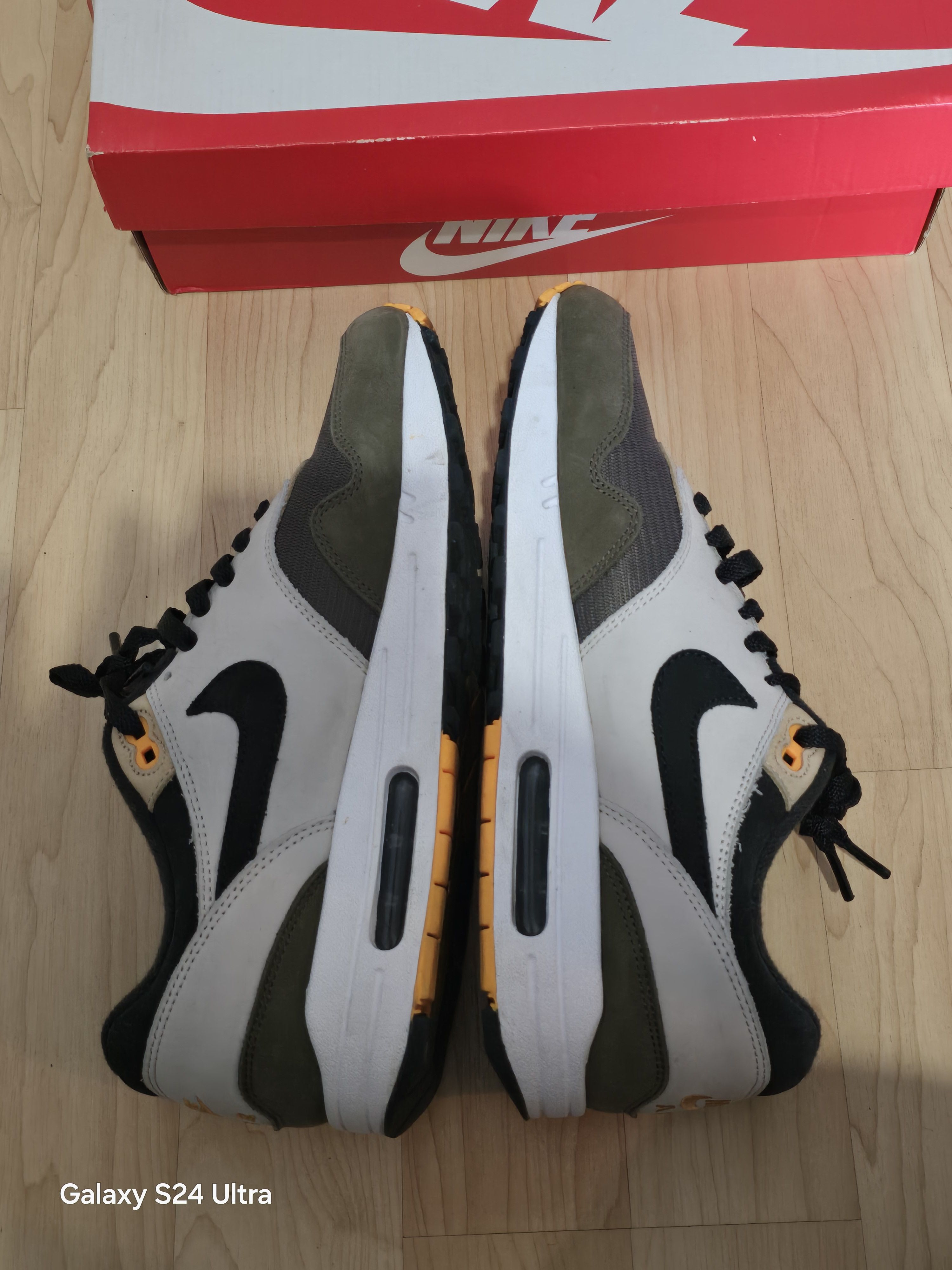 Nike Nike Air Max 1 Size US 9.5 / EU 42-43 - 5 Thumbnail