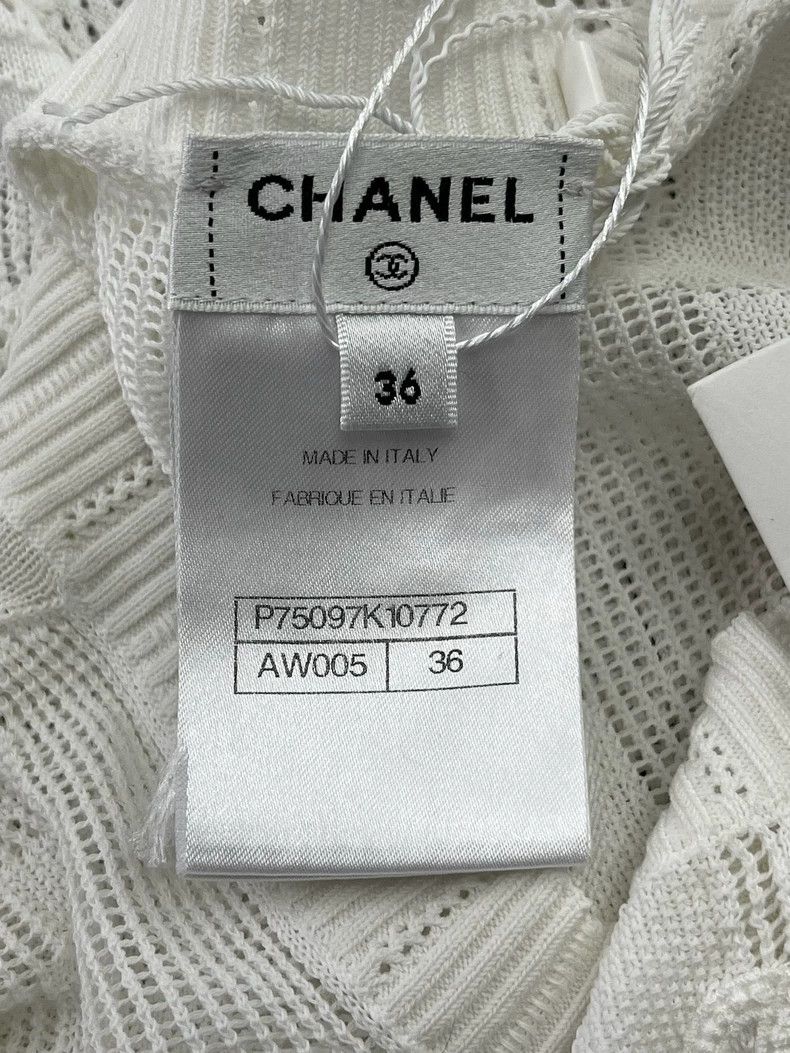 Chanel Chanel White camellia hollow knitwear long sleeves Size XS / US 0-2 / IT 36-38 - 5 Thumbnail