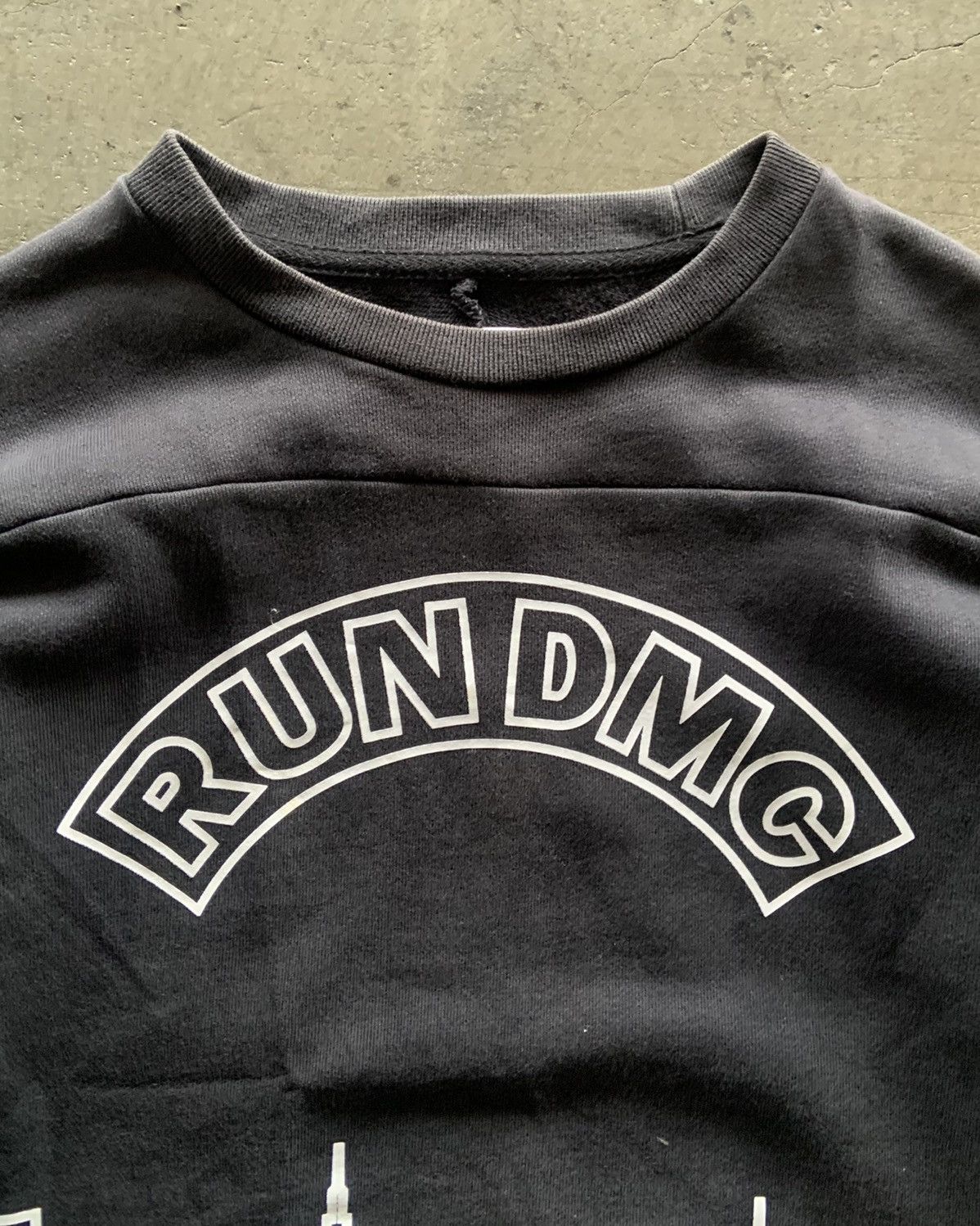 Adidas × RUN DMC Rare Adidas x Run Dmc Crewneck Size US M / EU 48-50 / 2 - 3 Thumbnail