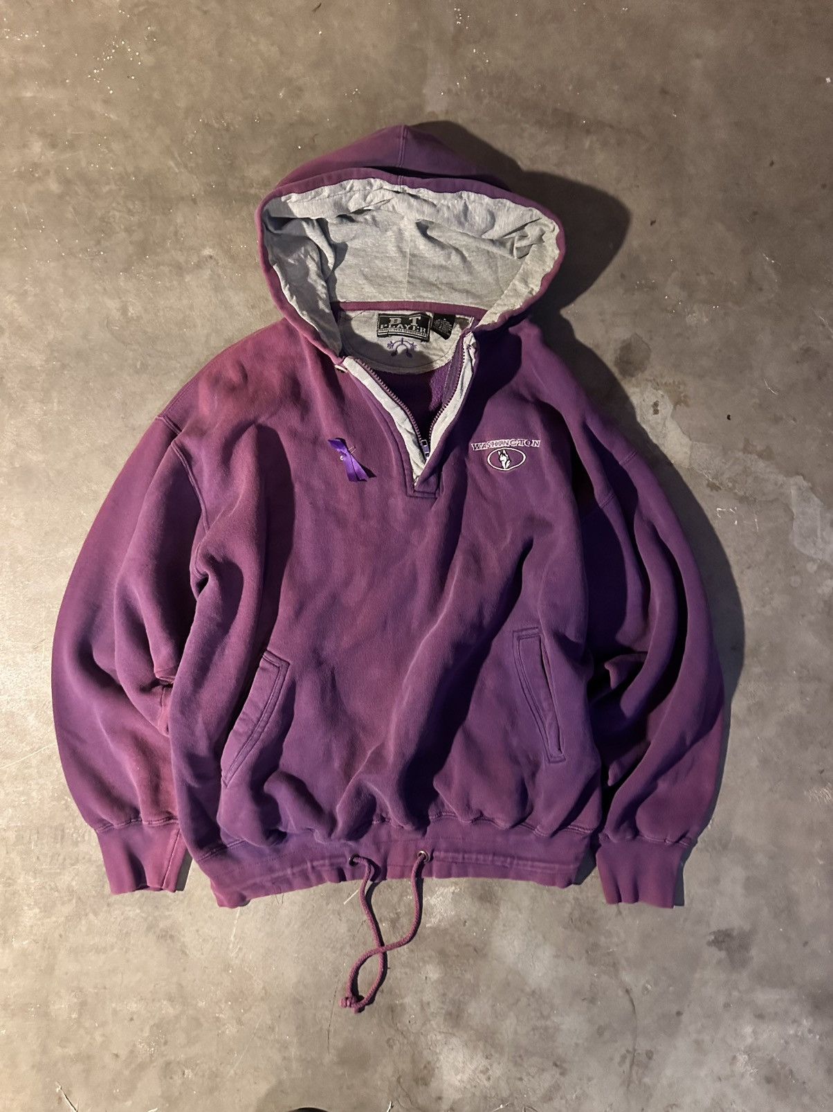Vintage streetwear x vintage fade 90swashington huskies hoodie !!! Size US L / EU 52-54 / 3 - 10 Thumbnail
