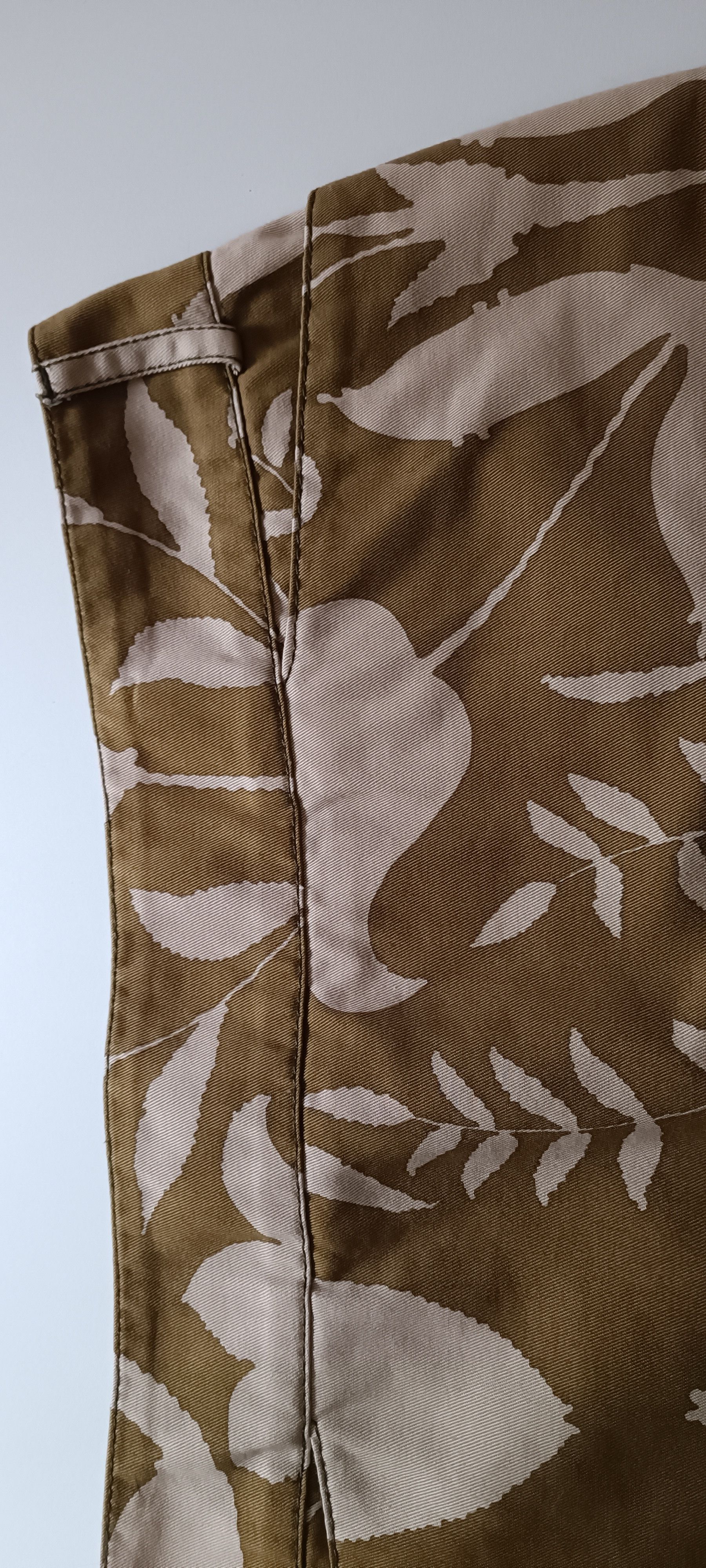 Prada SS2001 - Midi skirt with floral print, in gabardine fabric Size 32" / US 10 / IT 46 - 16 Thumbnail